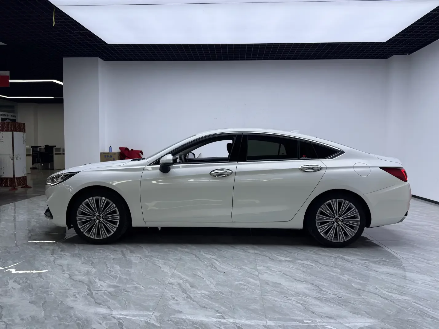 Hongqi H5 classic