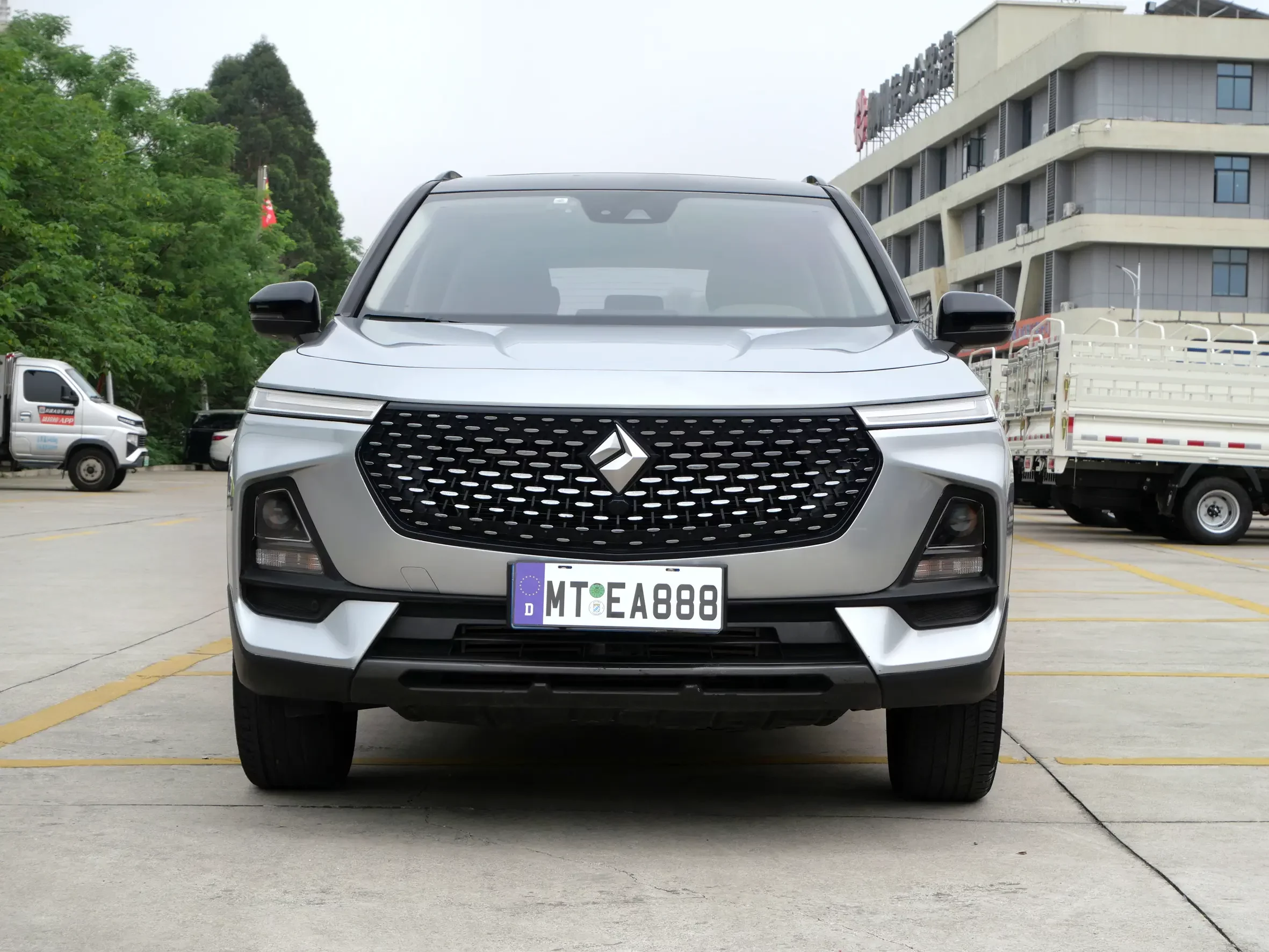 Baojun RS-5  из Китая