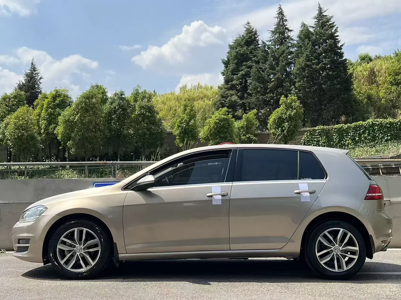 Volkswagen golf