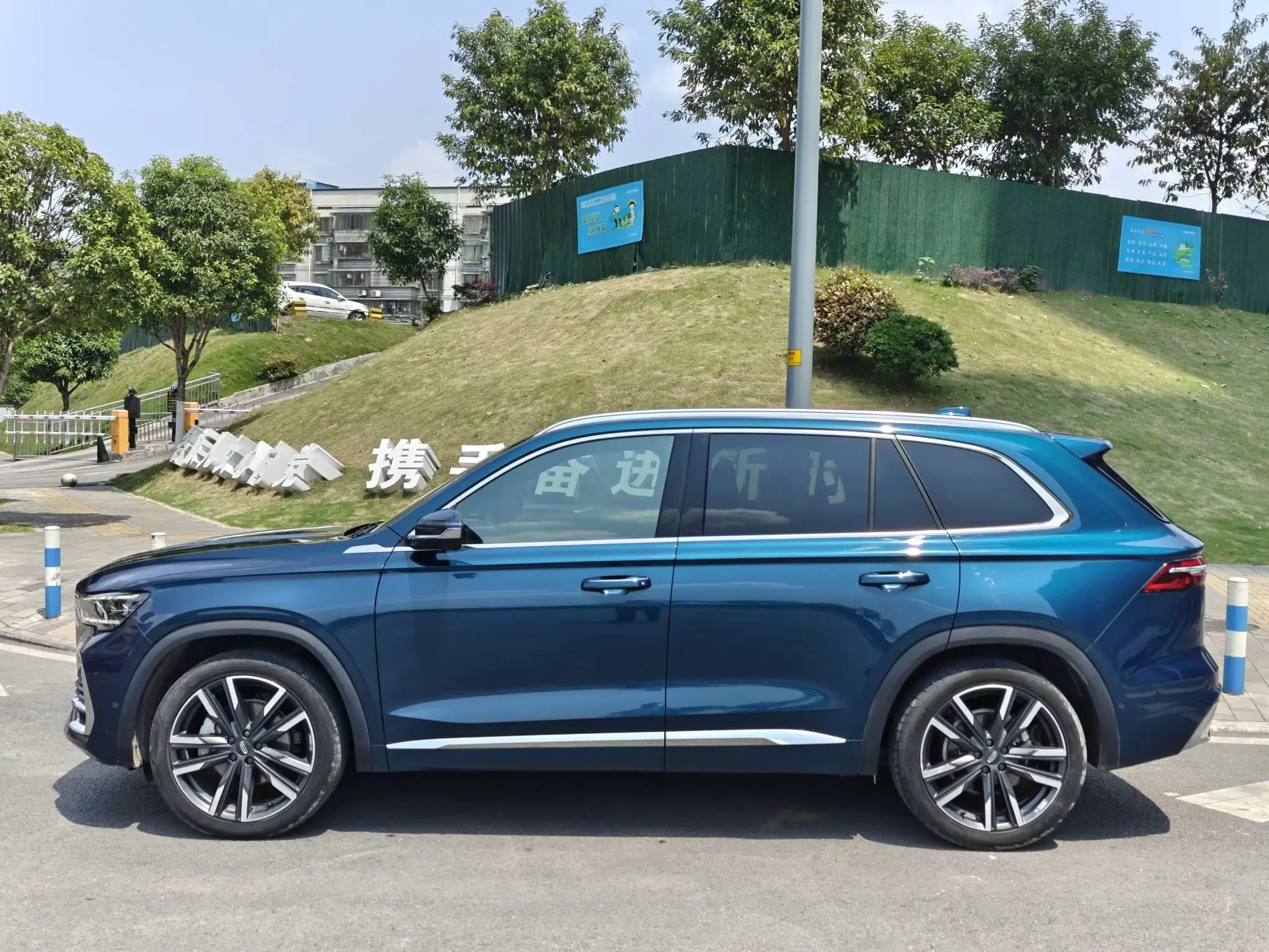 Geely Monjaro