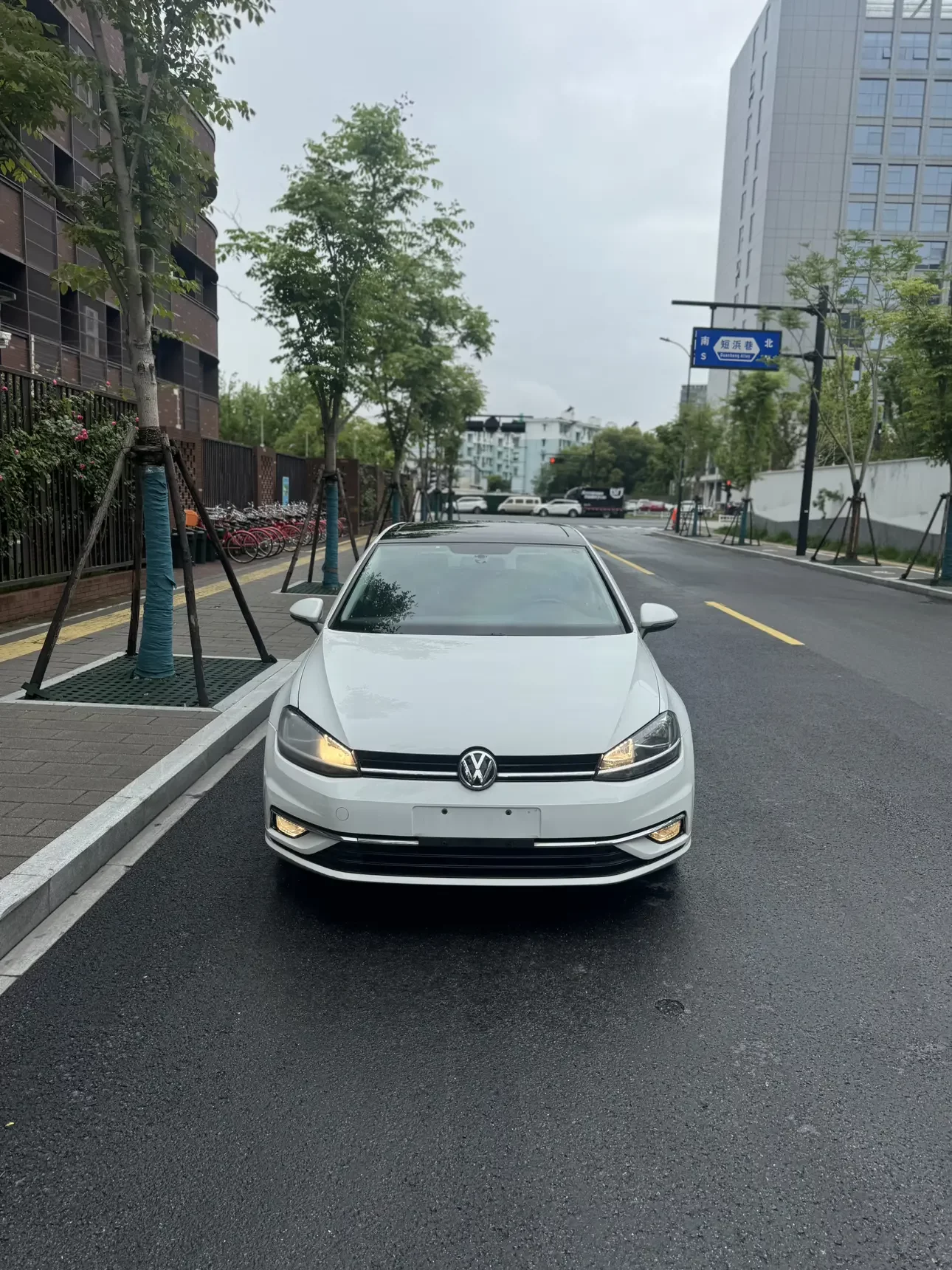 Volkswagen golf
