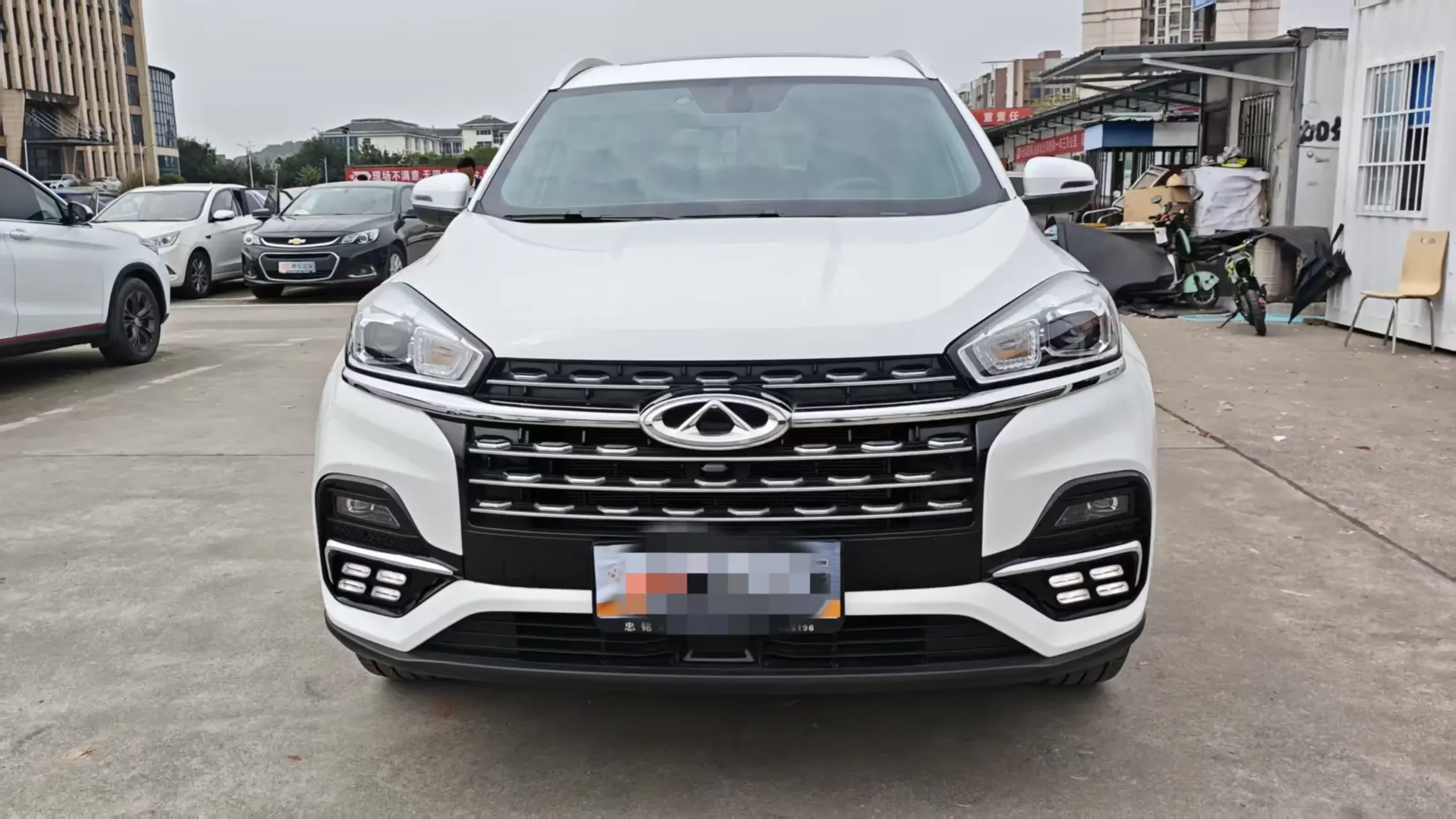 Chery Tiggo 8