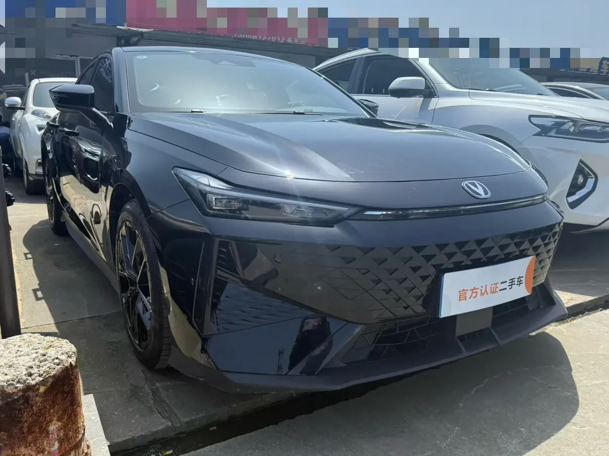 Changan UNI-V