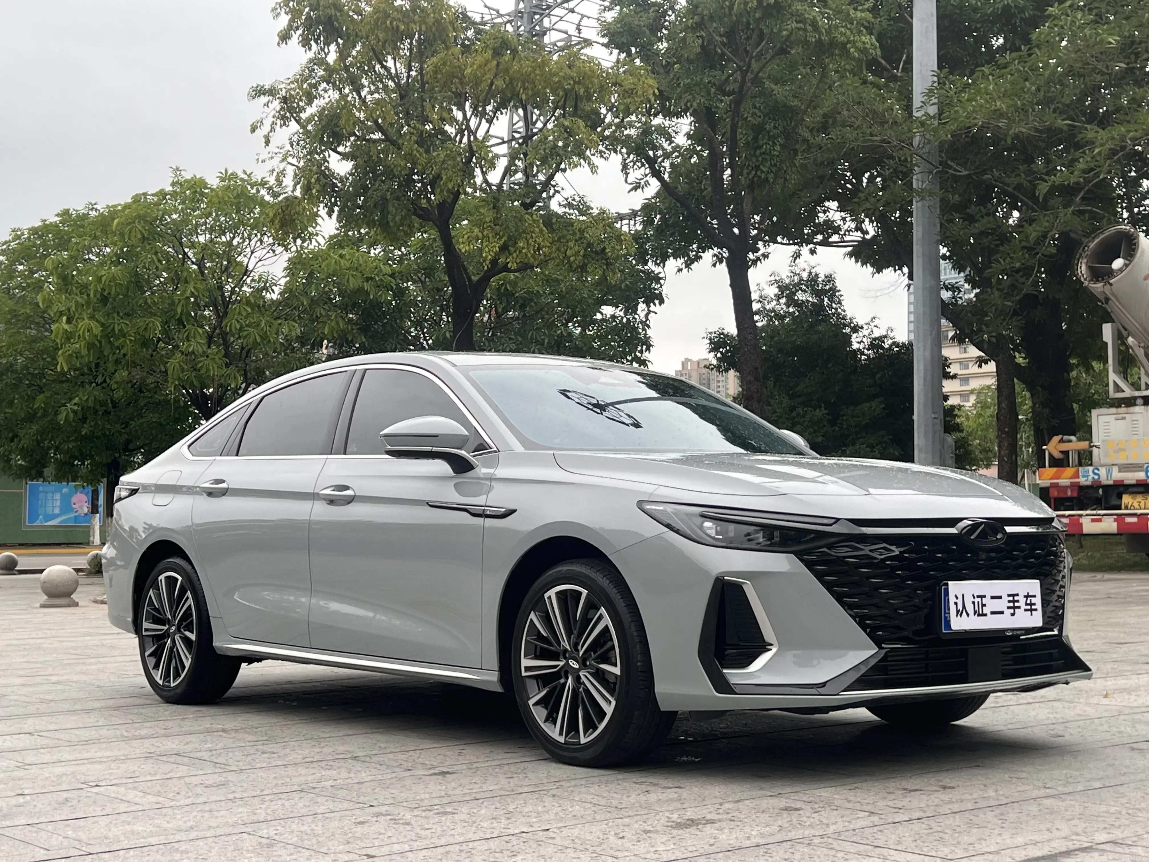 Chery Arrizo 8