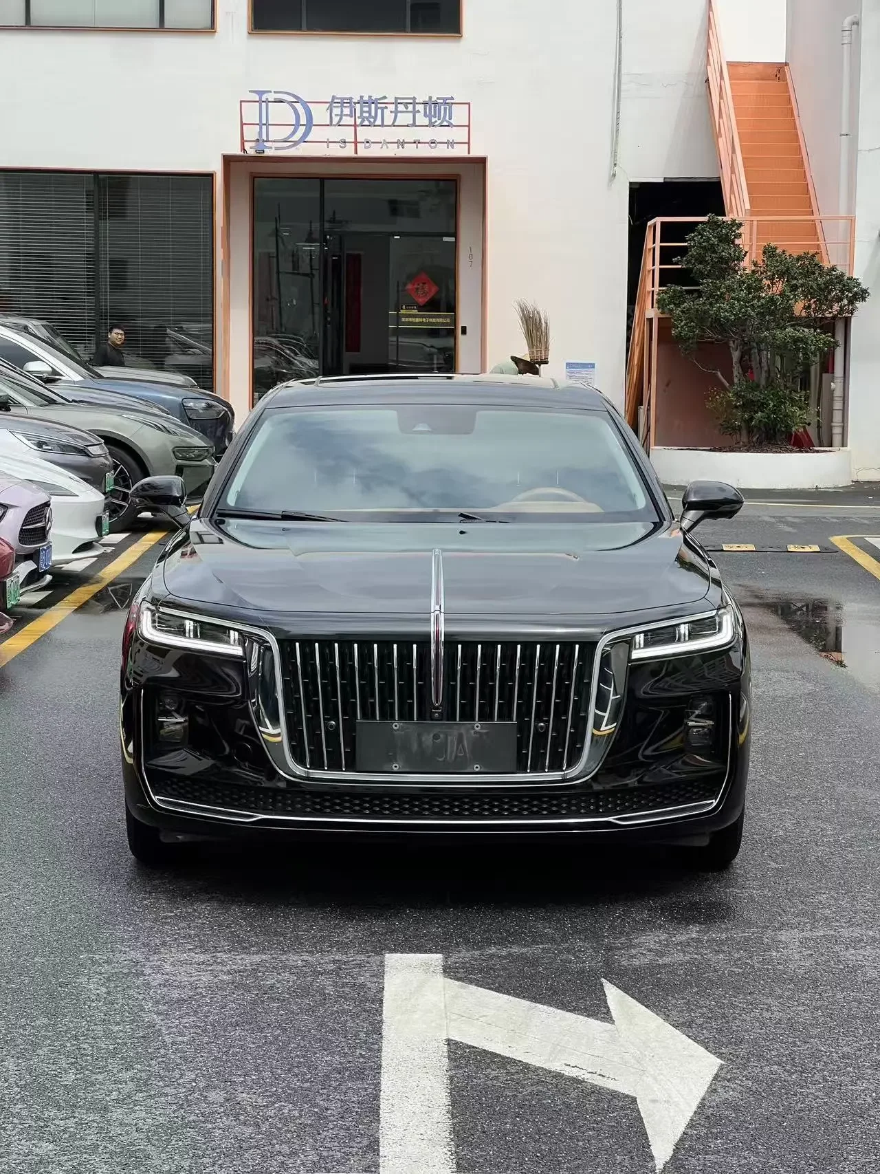 Hongqi H9