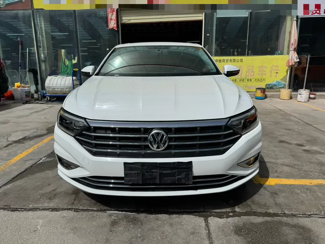 Volkswagen Sagitar