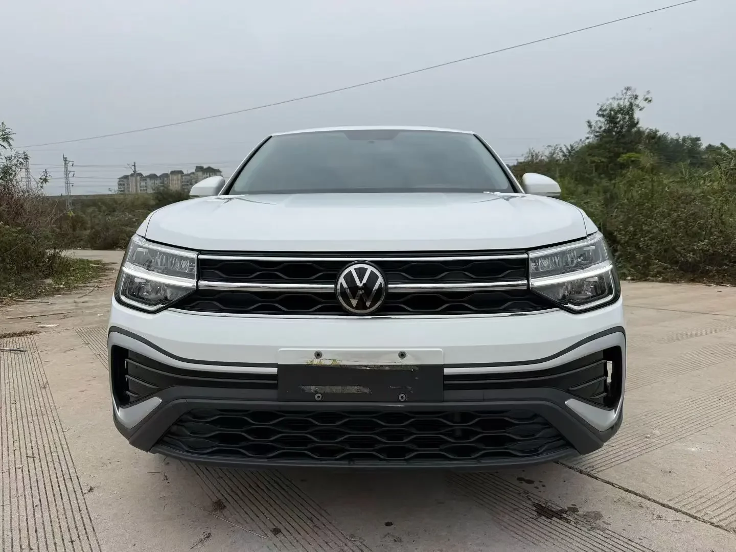 Volkswagen Tharu