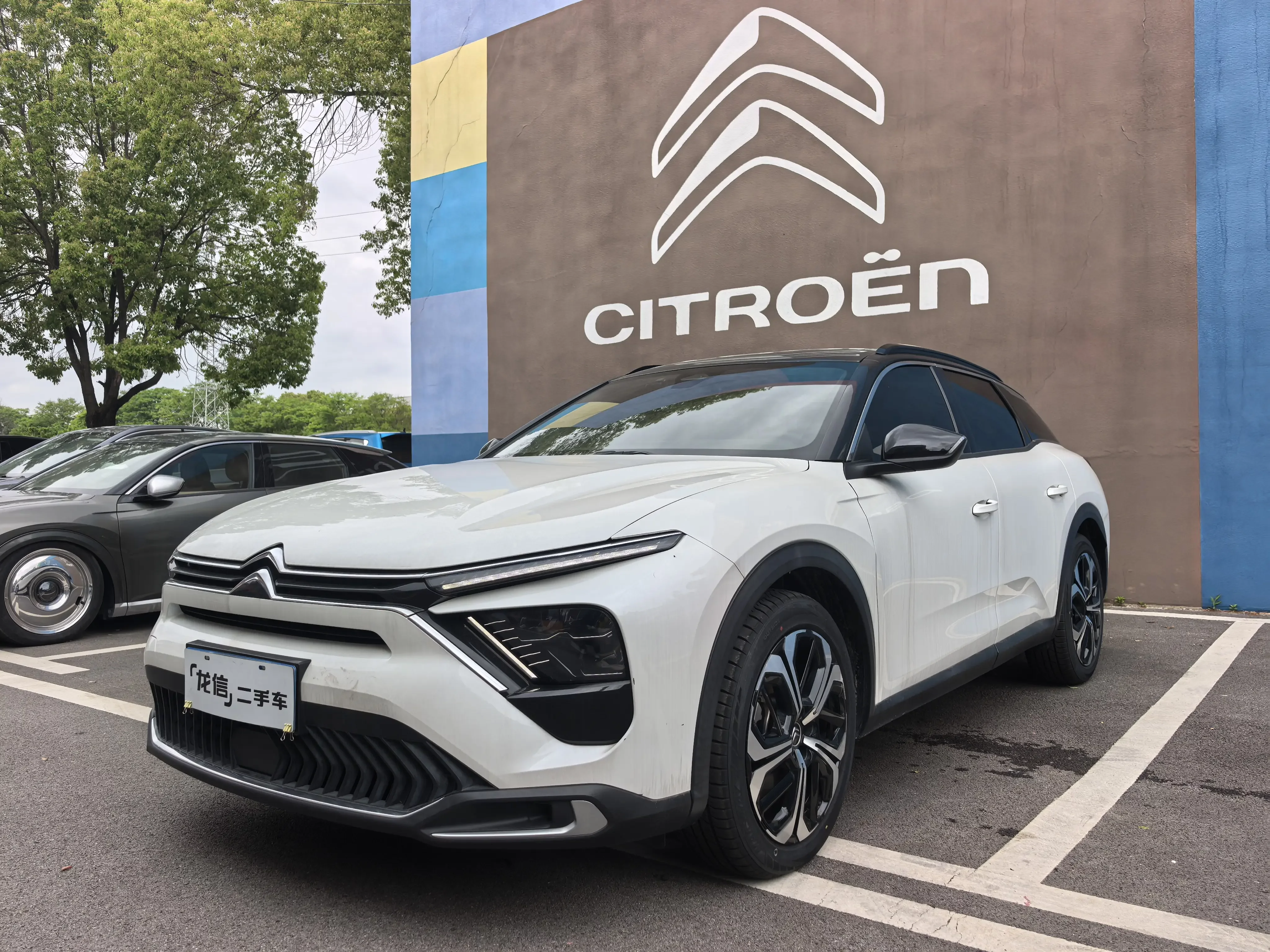 Citroën Versailles C5 X