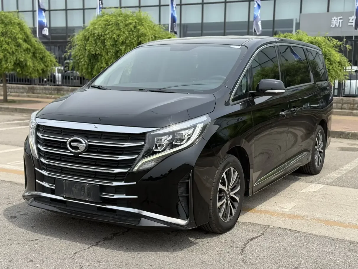 GAC Trumpchi M8