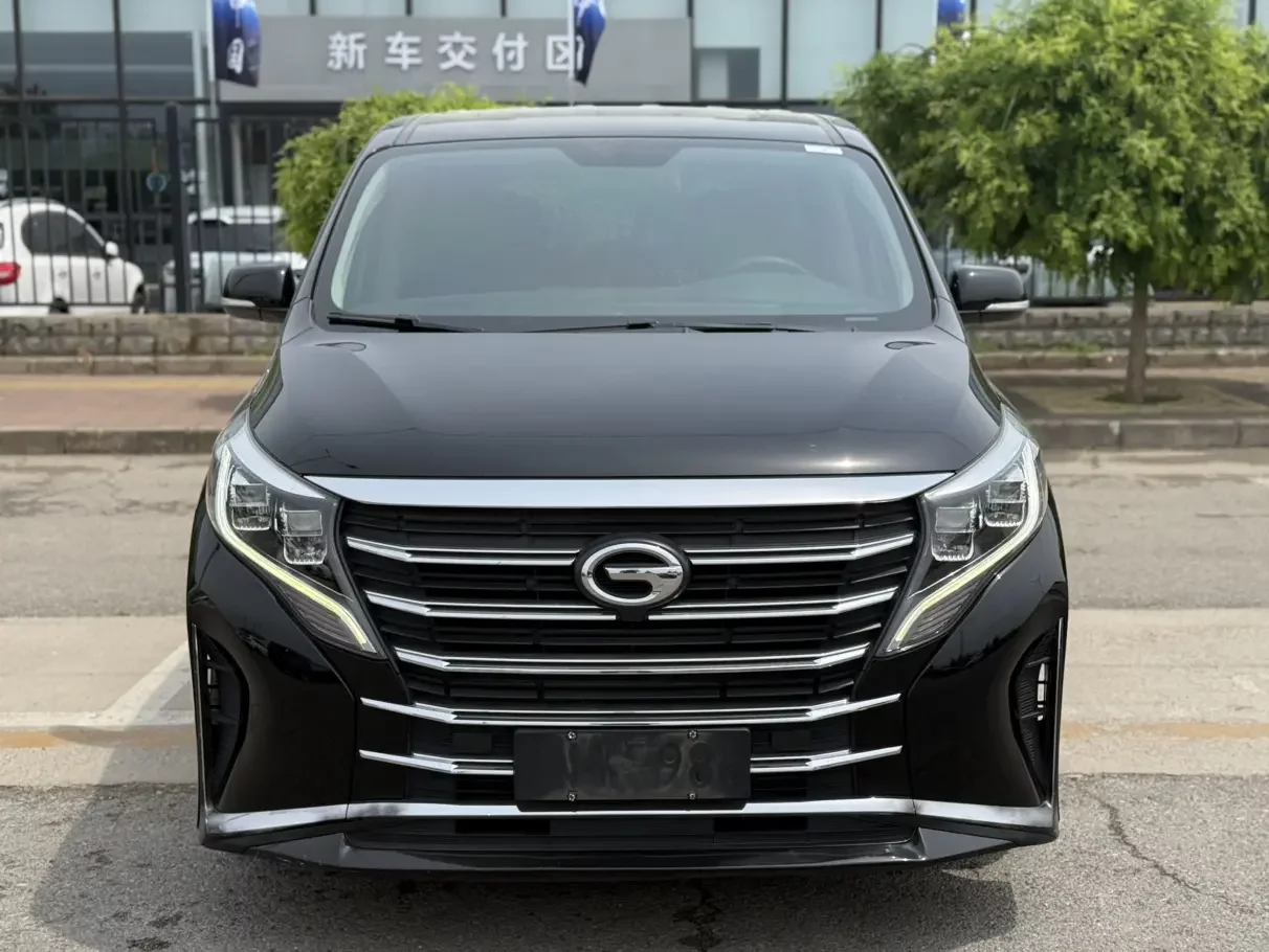 GAC Trumpchi M8