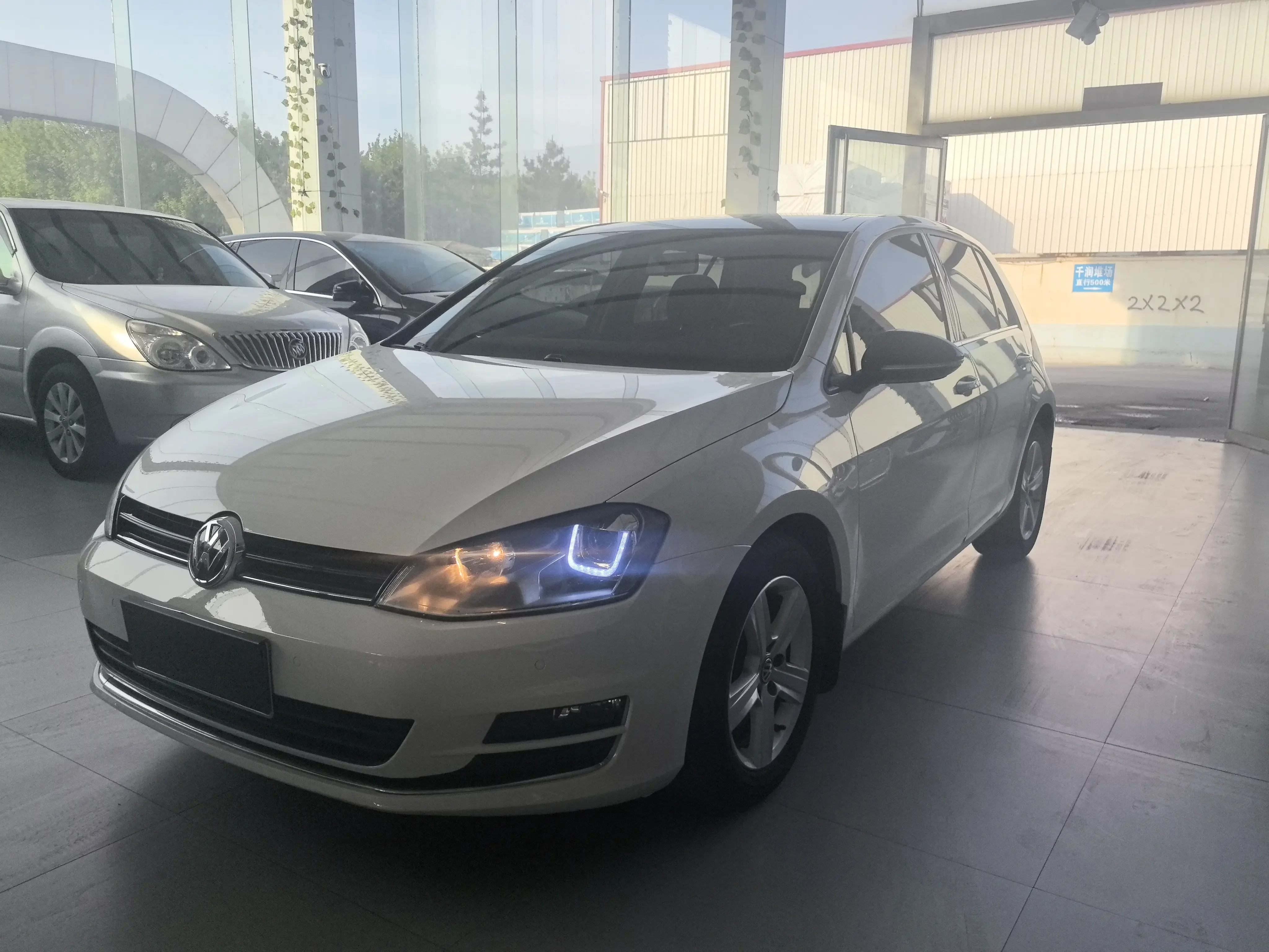 Volkswagen golf