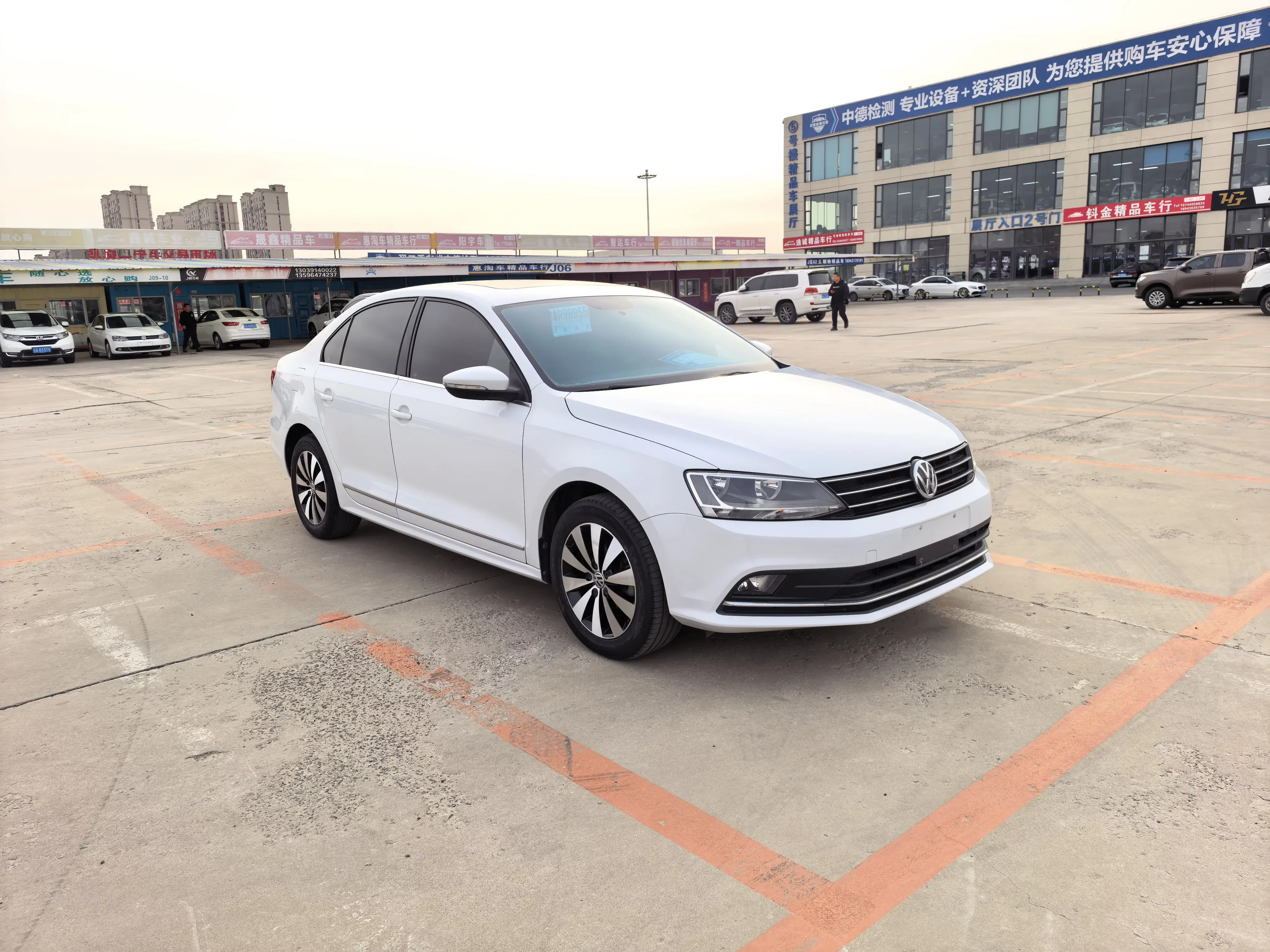 Volkswagen Sagitar
