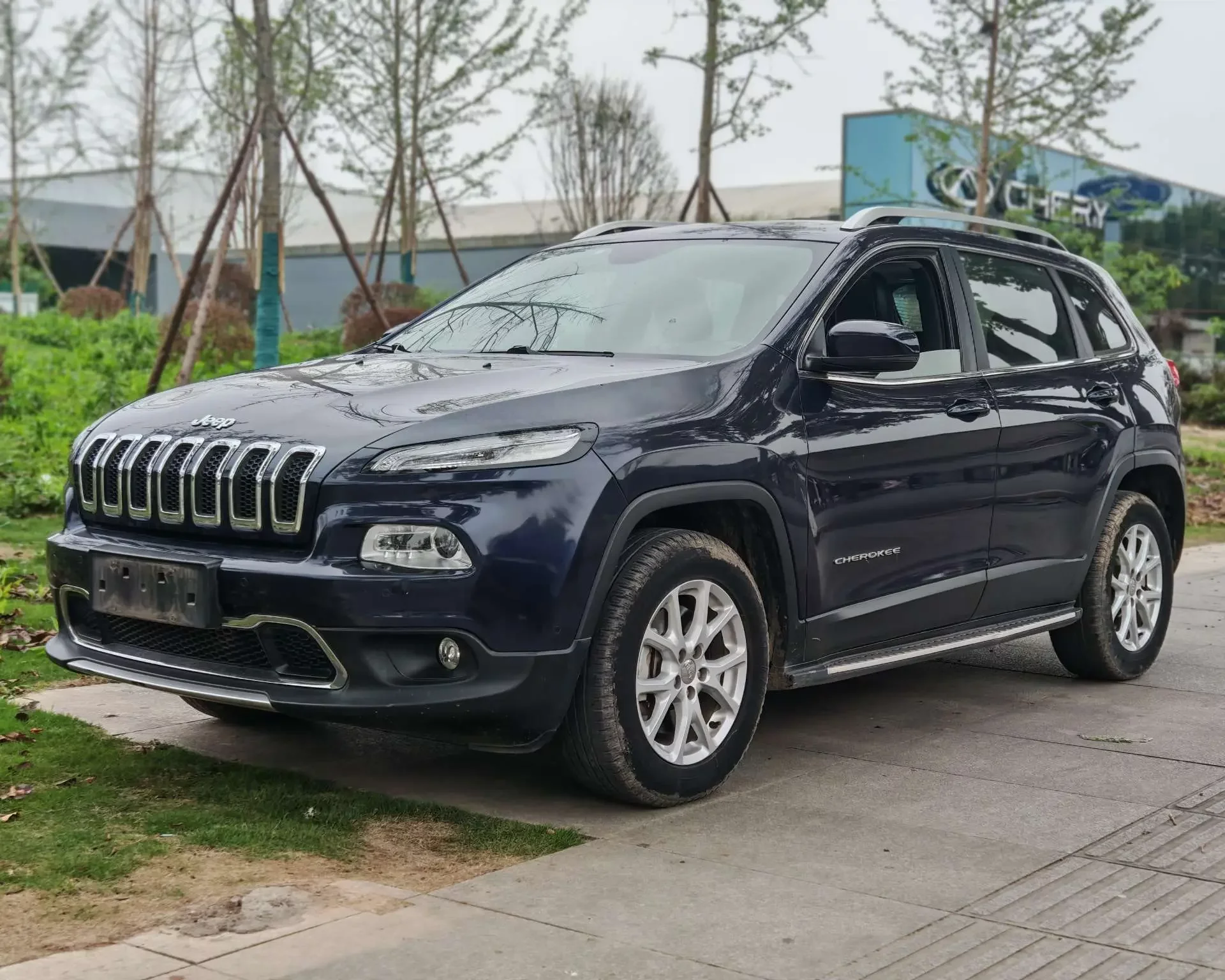 Jeep Cherokee  из Китая