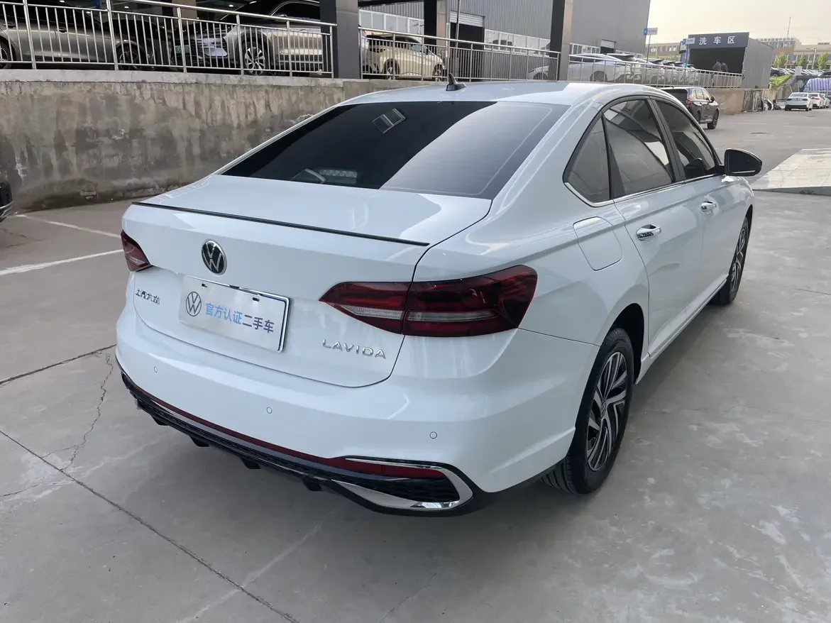 Volkswagen Lavida