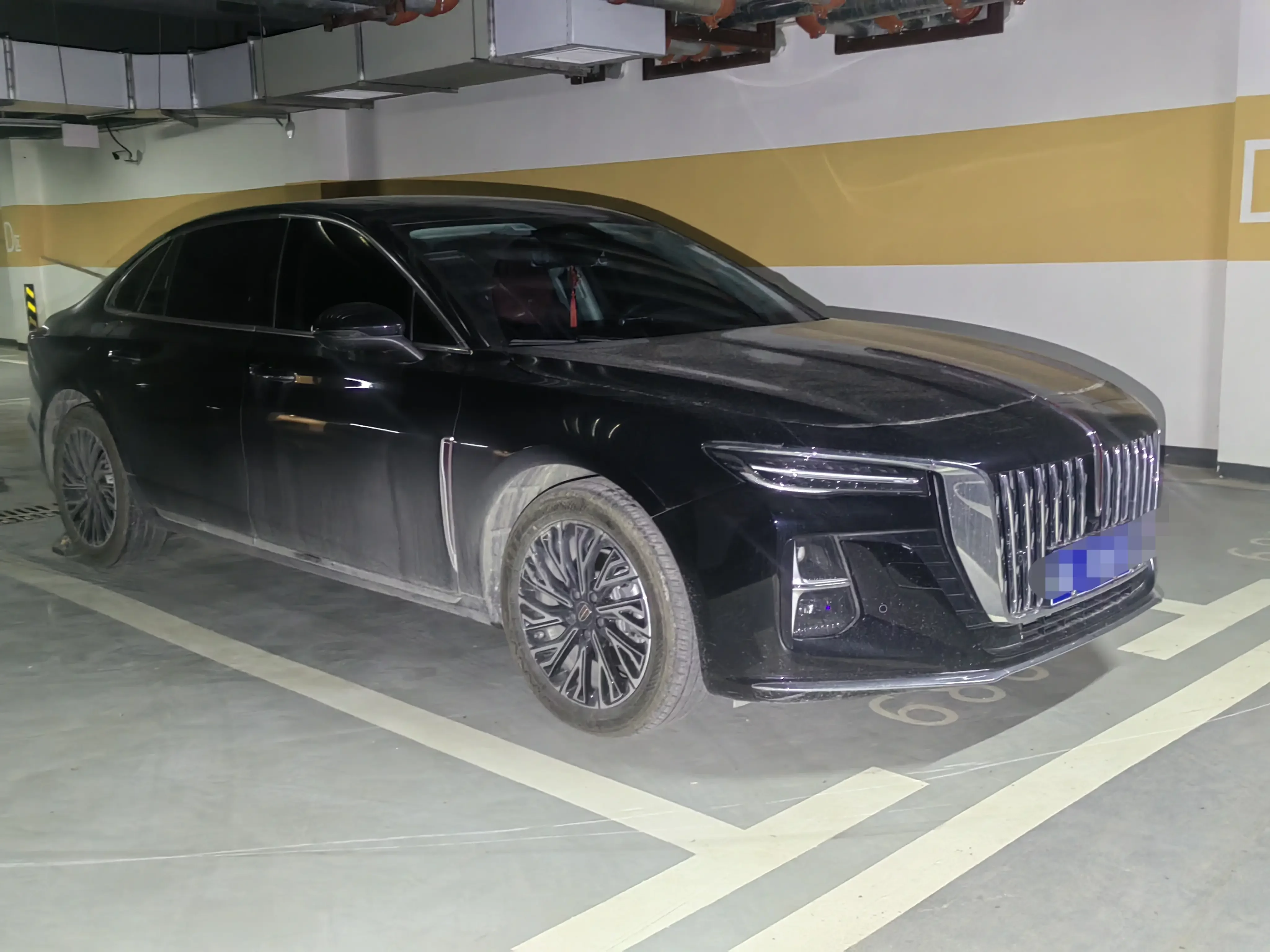 Hongqi H5