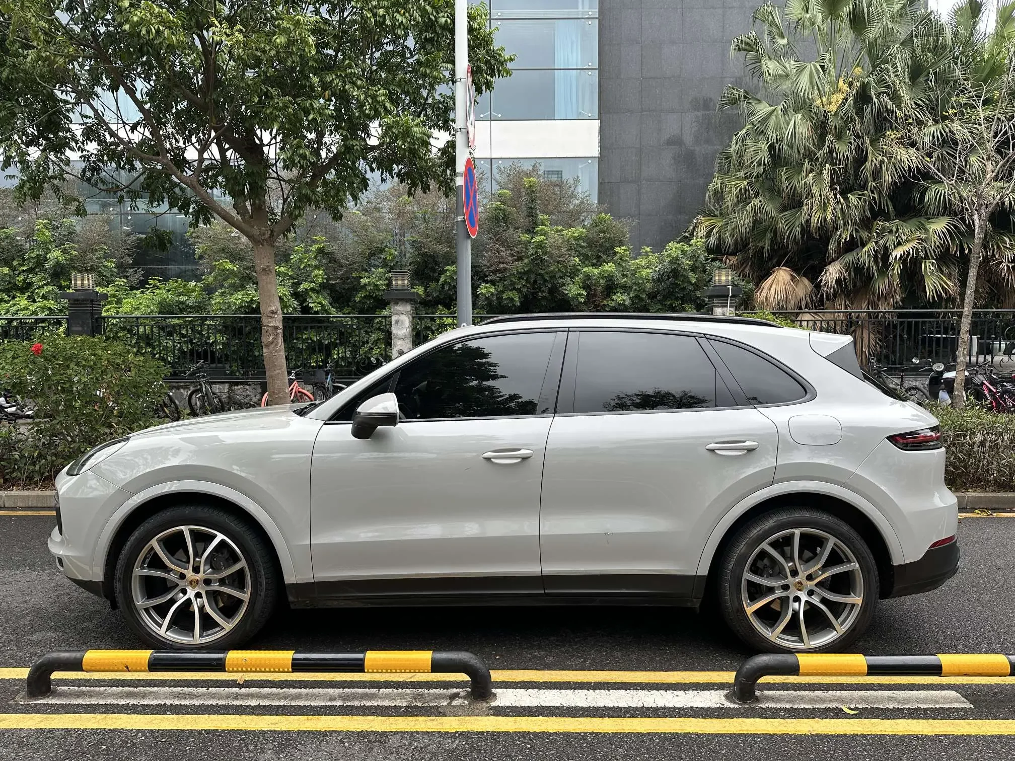 Porsche Cayenne E-Hybrid
