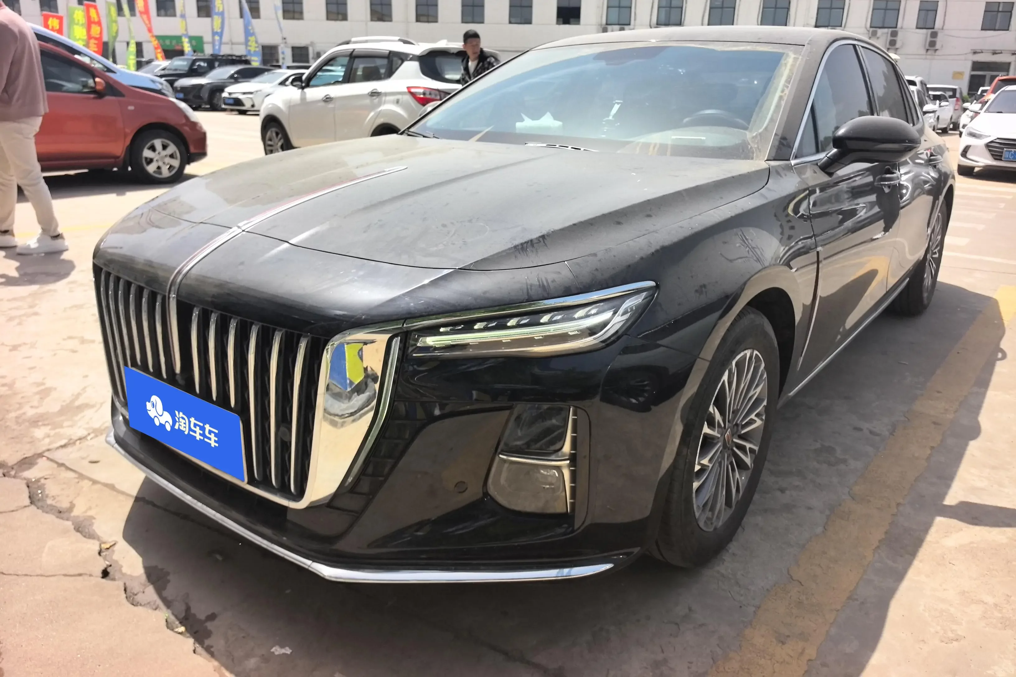 Hongqi H5