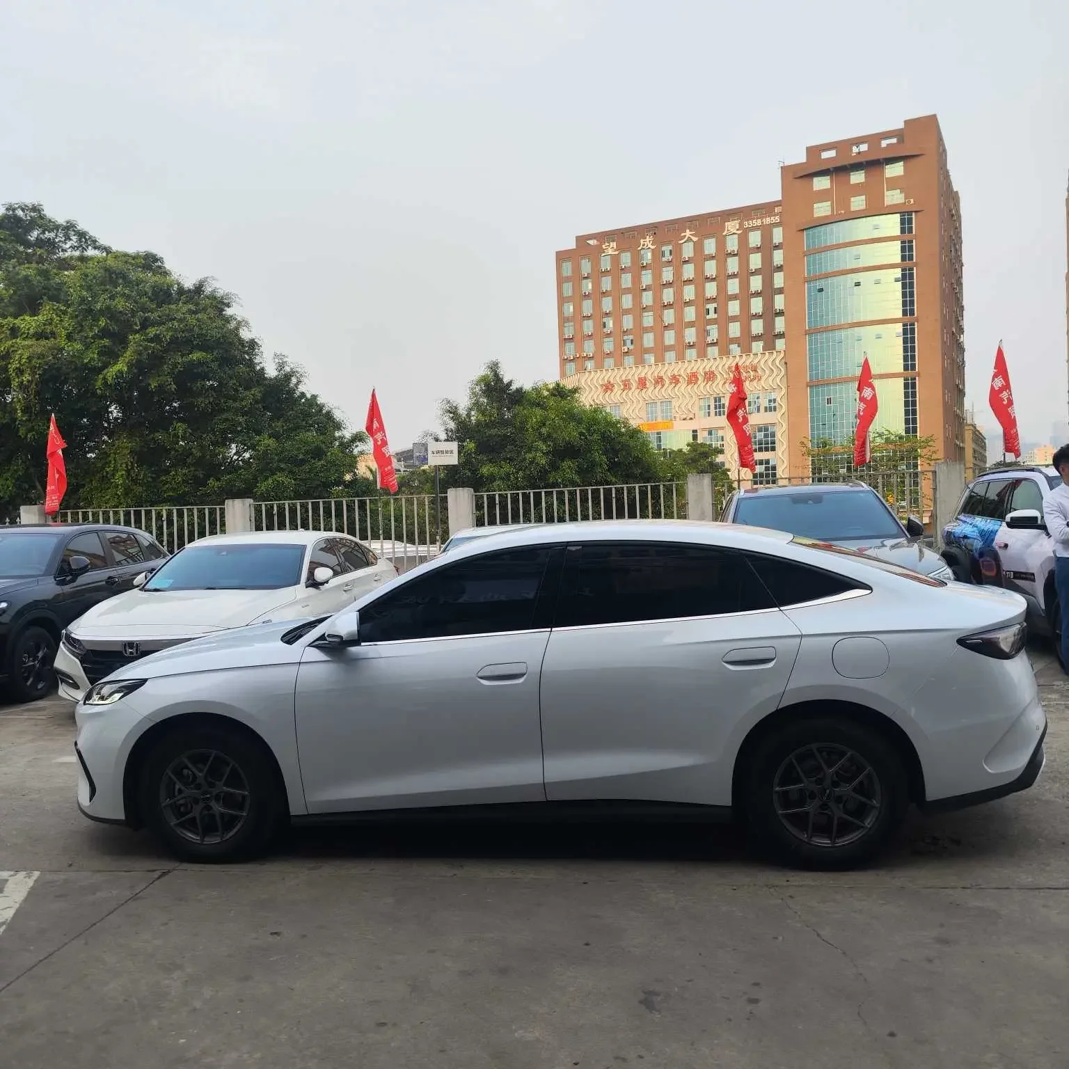 BYD Seal 06DM
