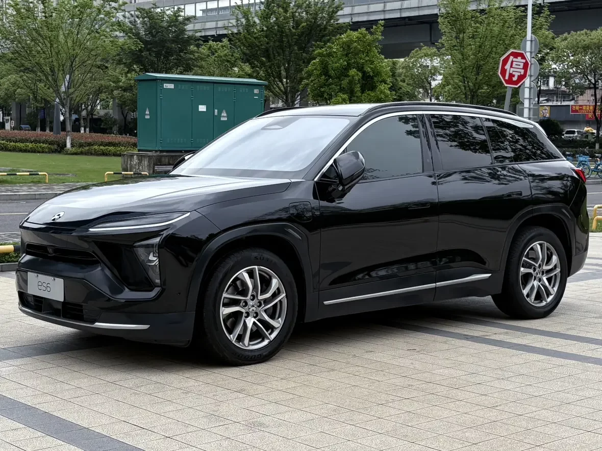 NIO ES6