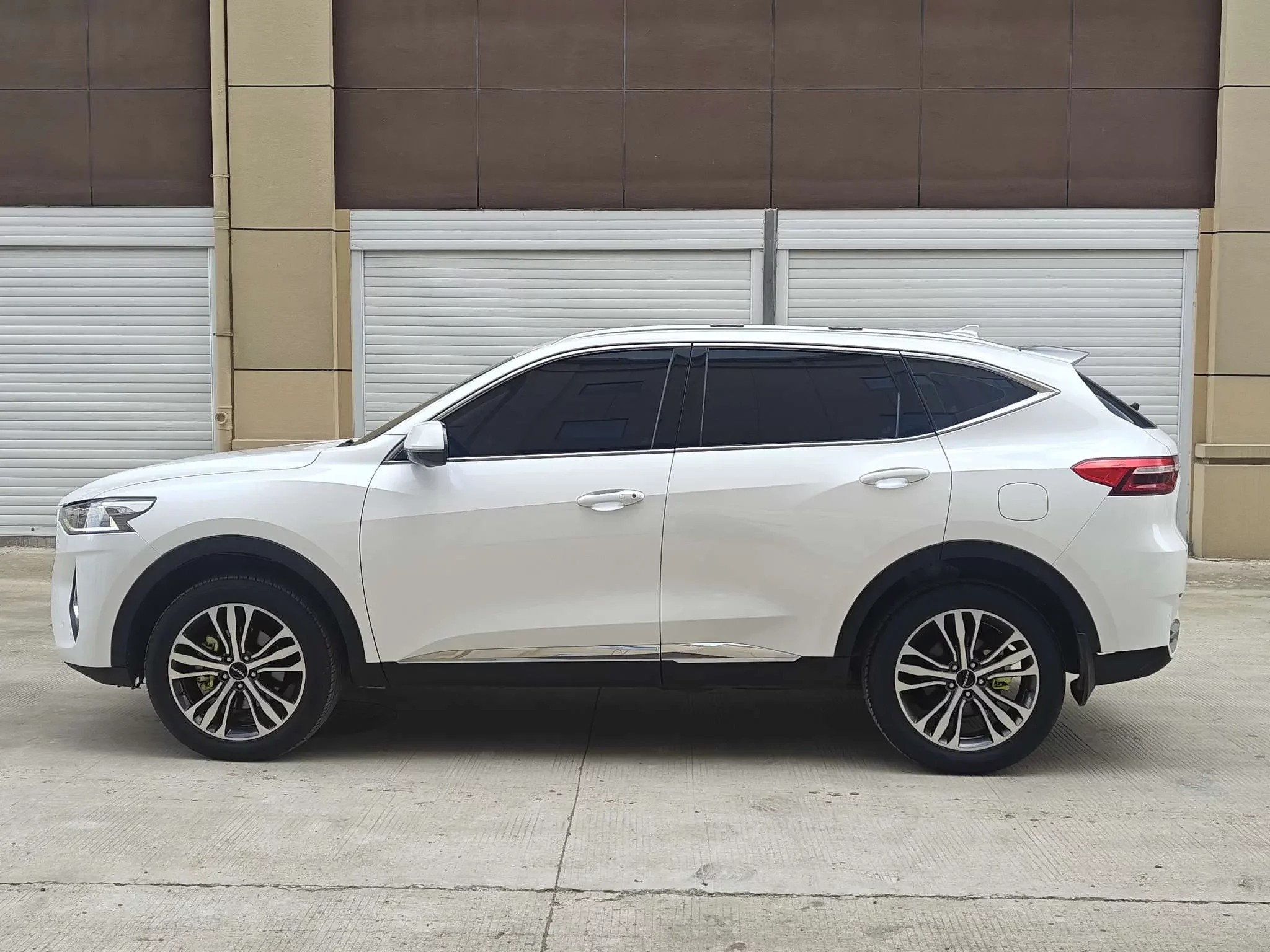 Haval F7