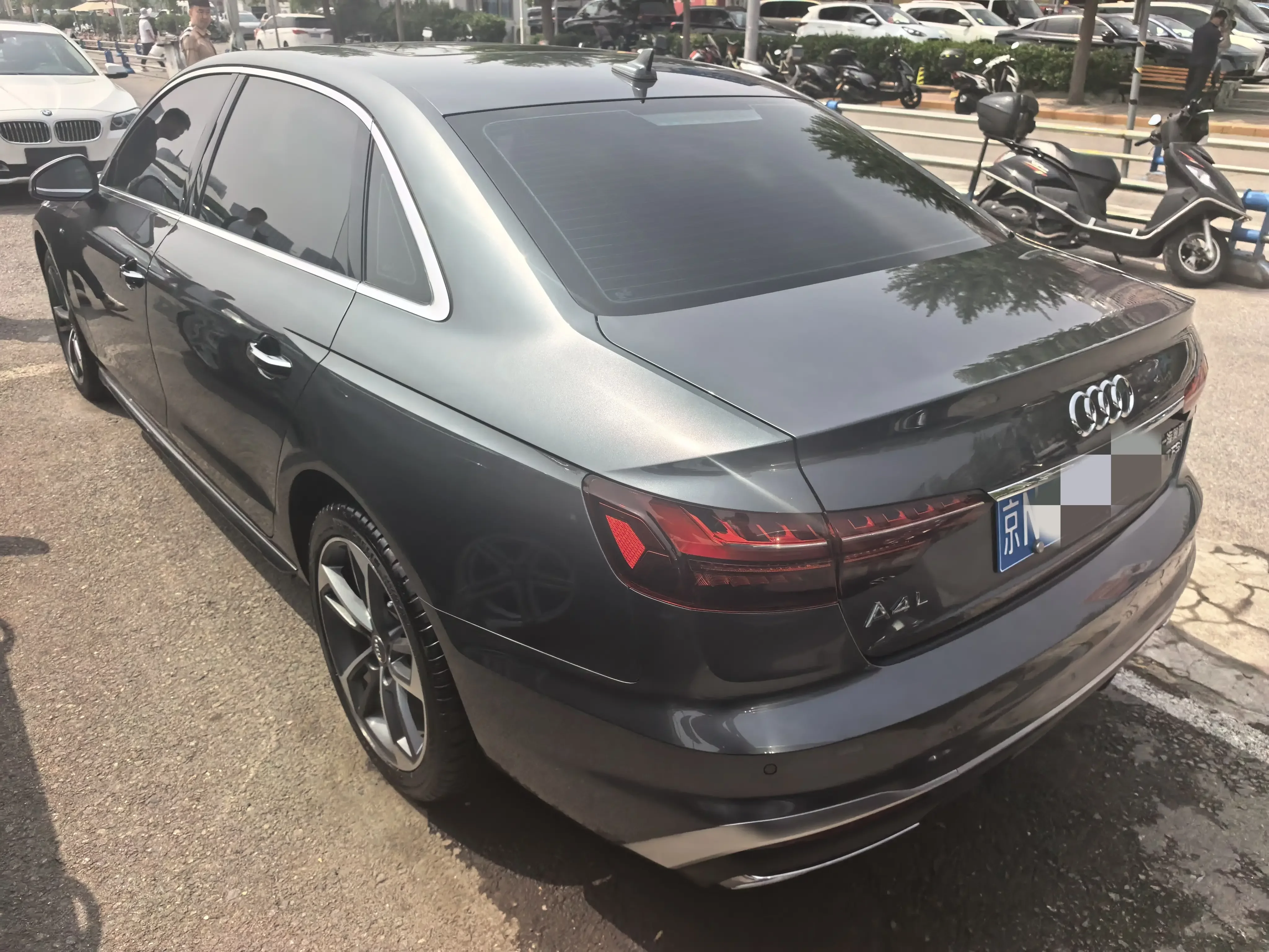 Audi A4L