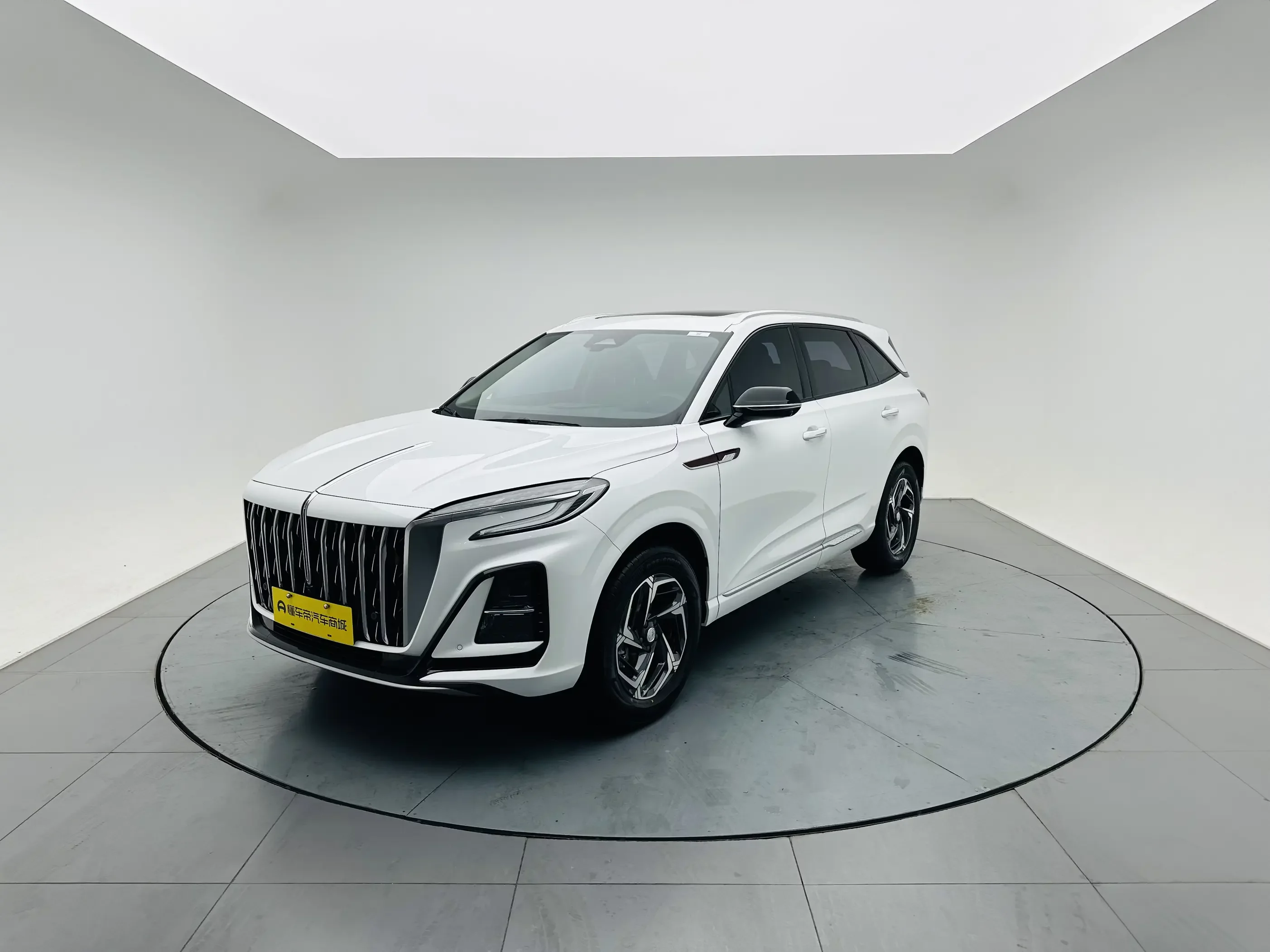 Hongqi HS3