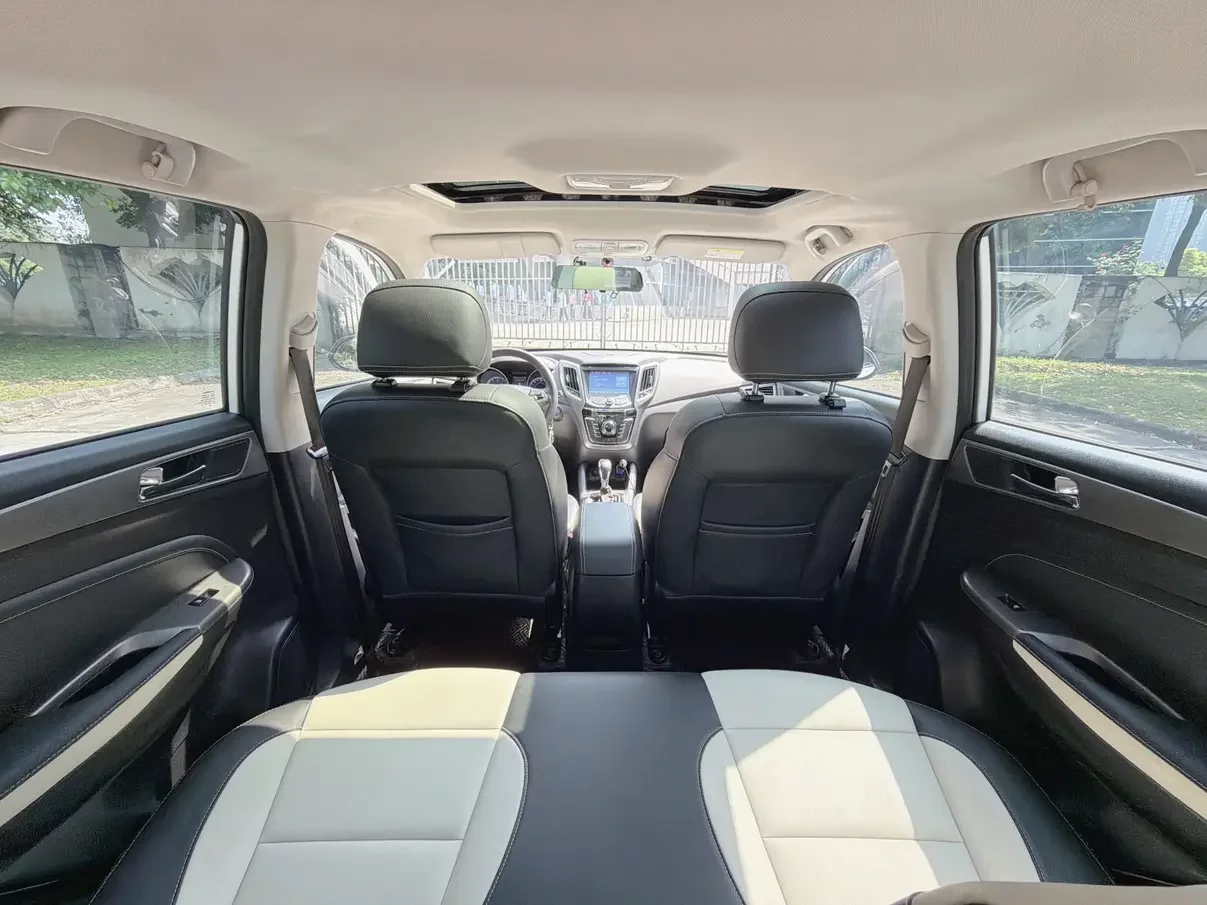 Changan CS35