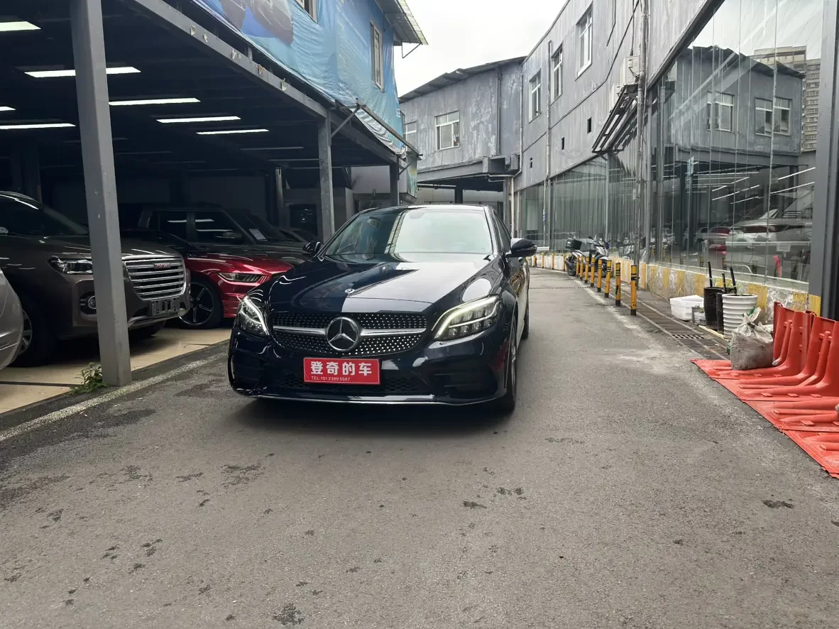 Mercedes-Benz C Class
