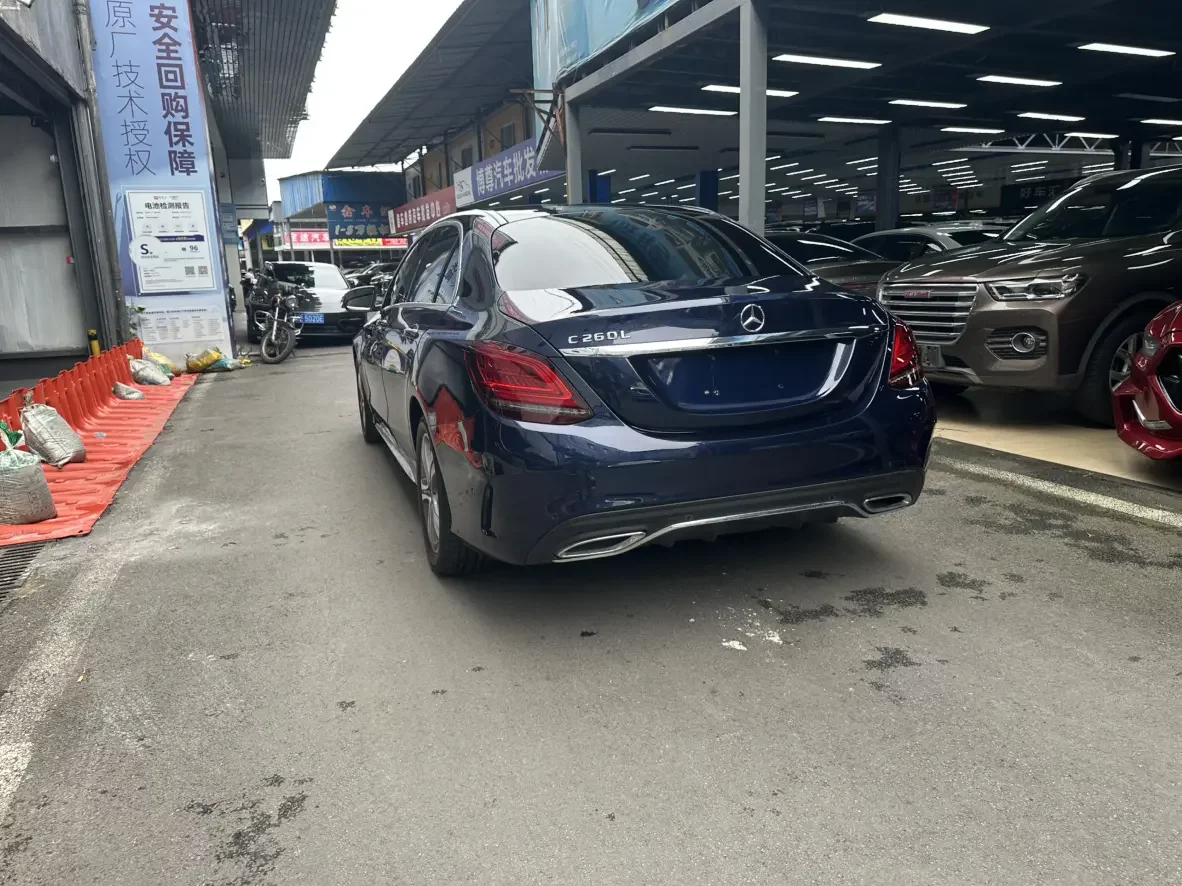 Mercedes-Benz C Class