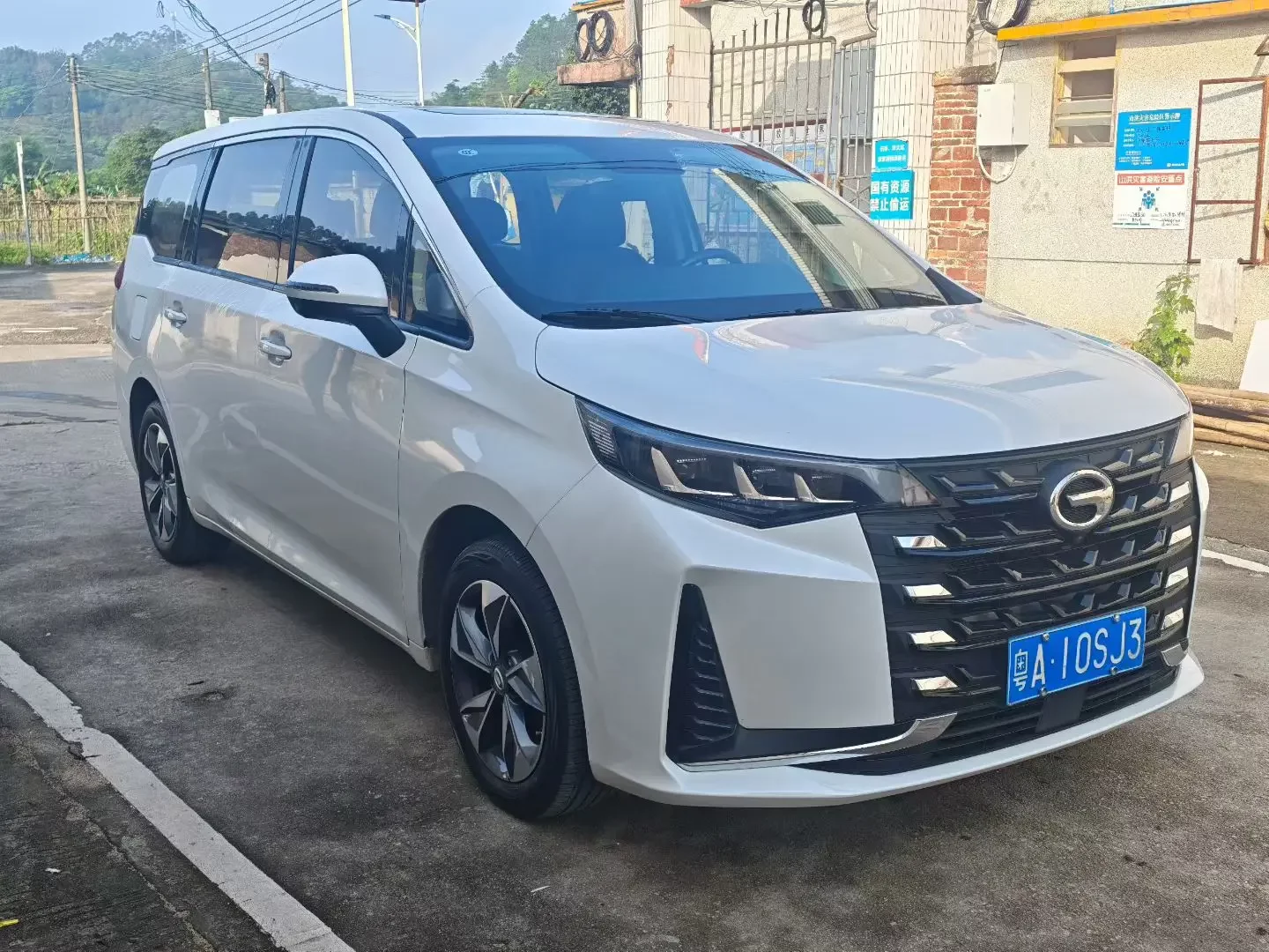 GAC Trumpchi M6