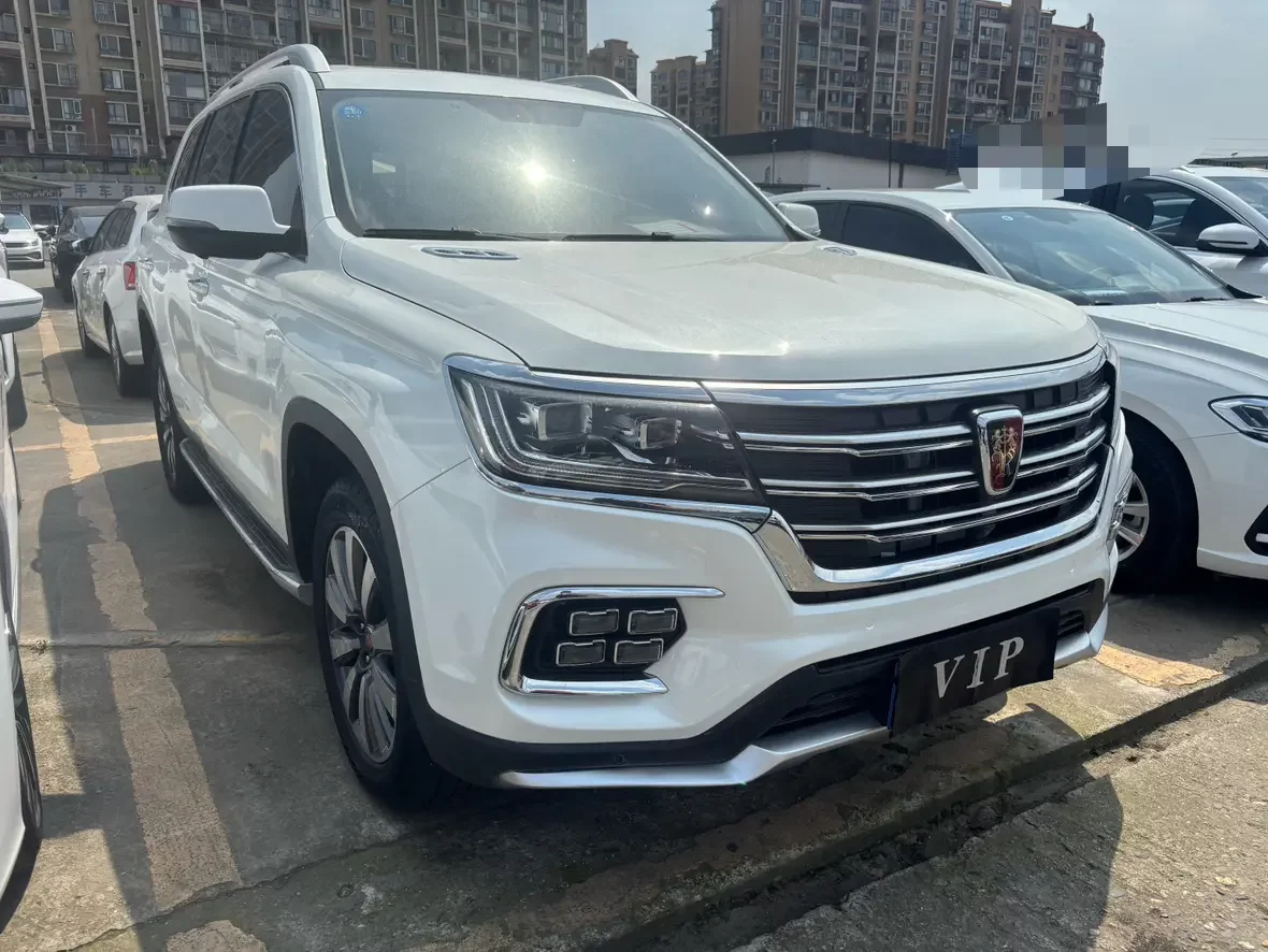 Roewe RX8