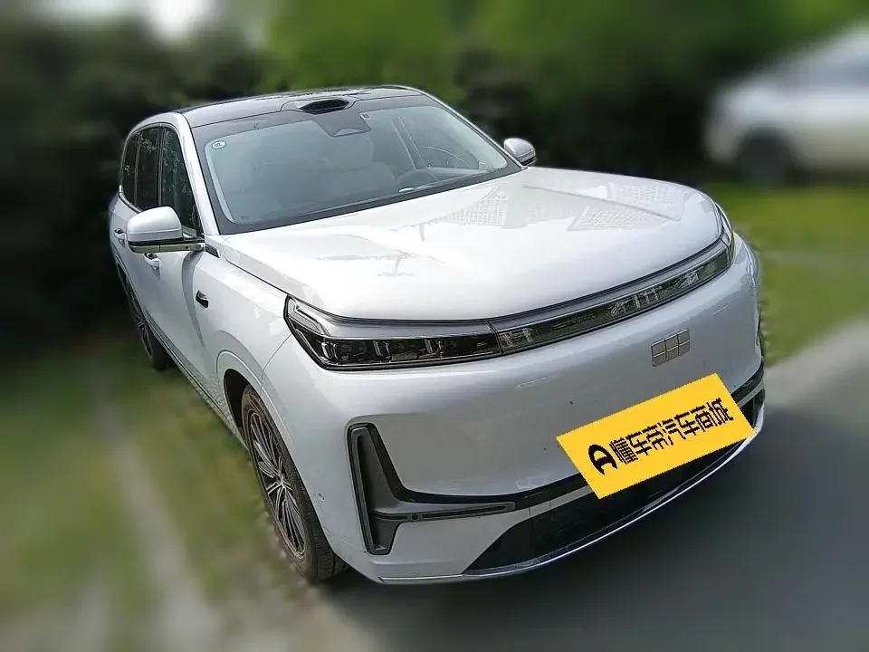 Geely Galaxy M9