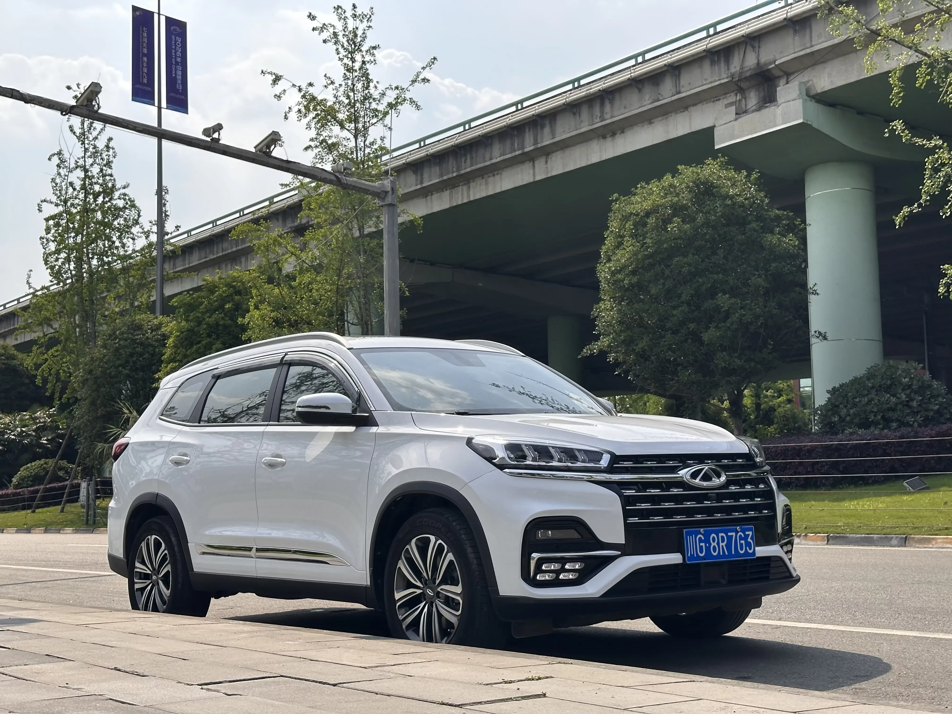 Chery Tiggo 8