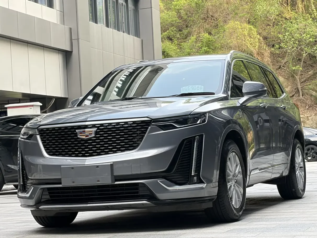 Cadillac XT6