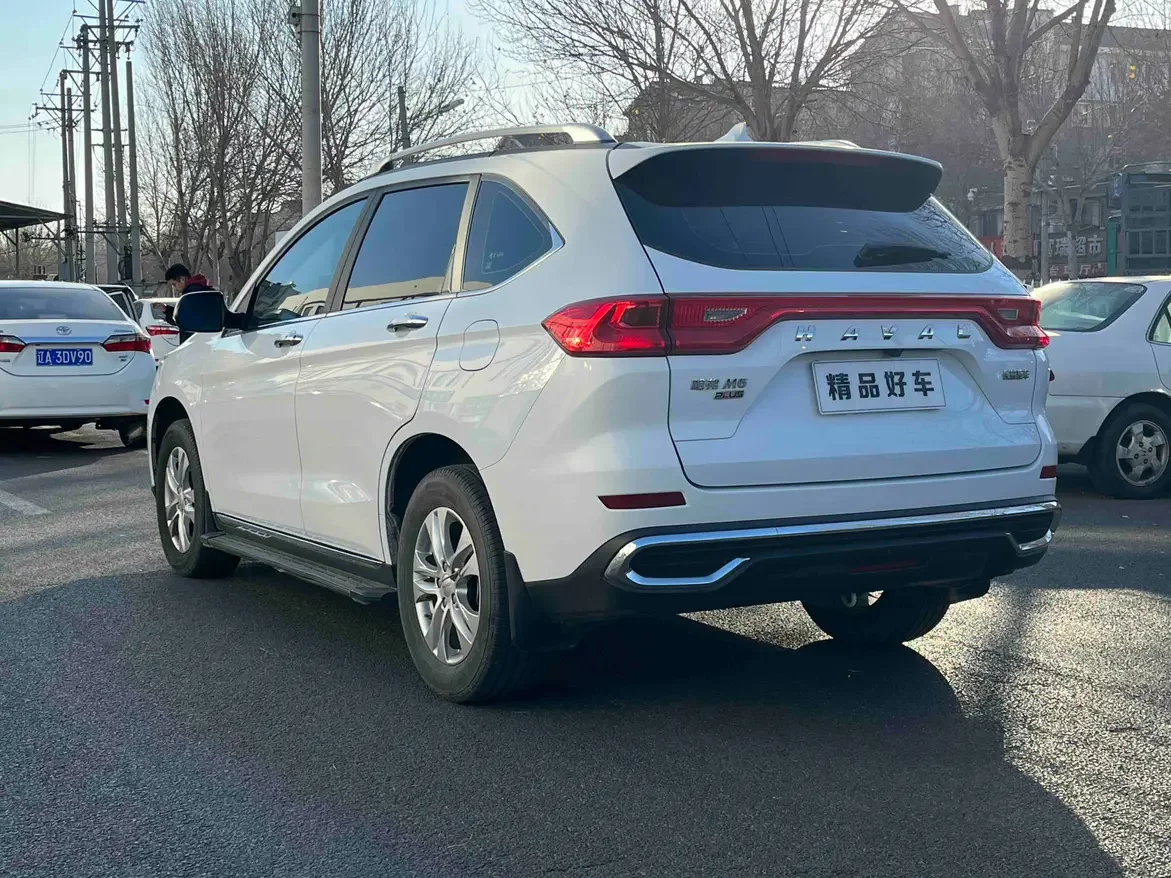 Haval M6