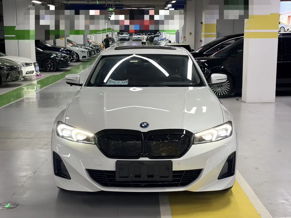 BMW i3