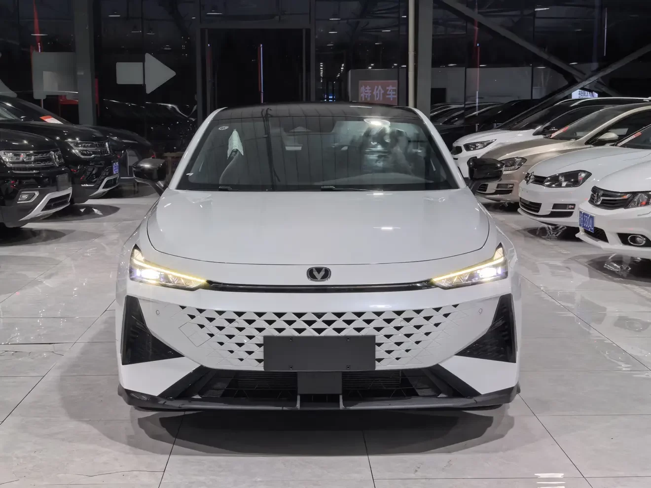 Changan UNI-V