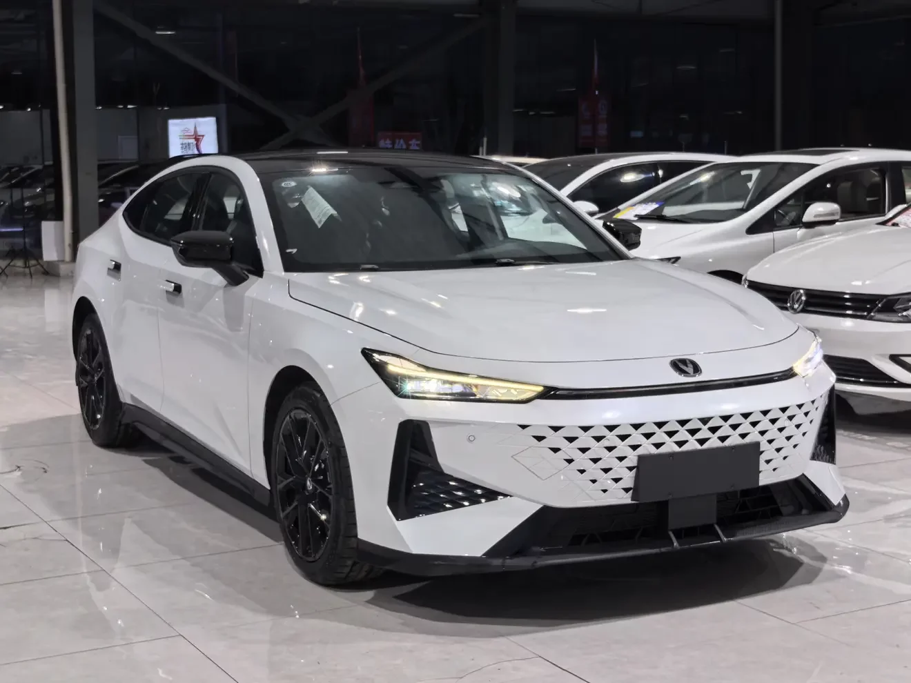 Changan UNI-V