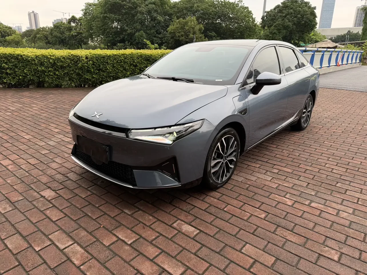 Xpeng P5