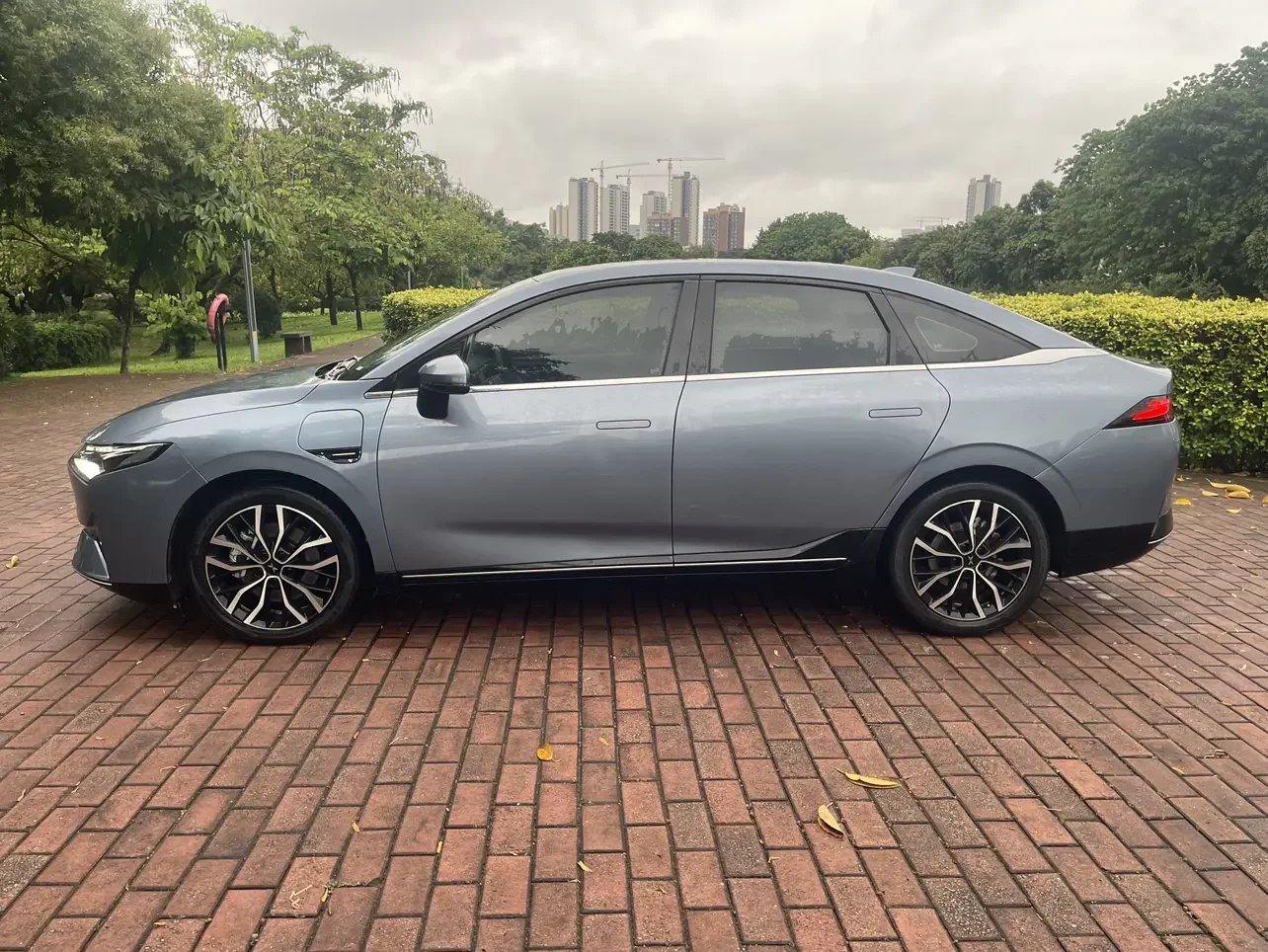 Xpeng P5