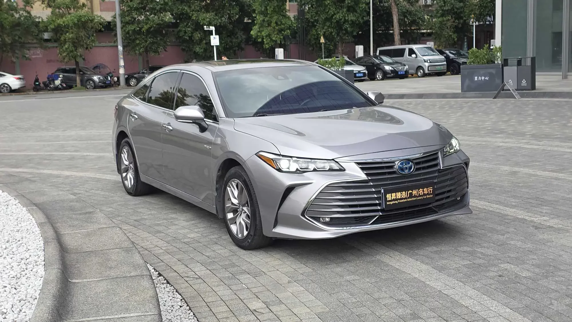 Toyota Avalon