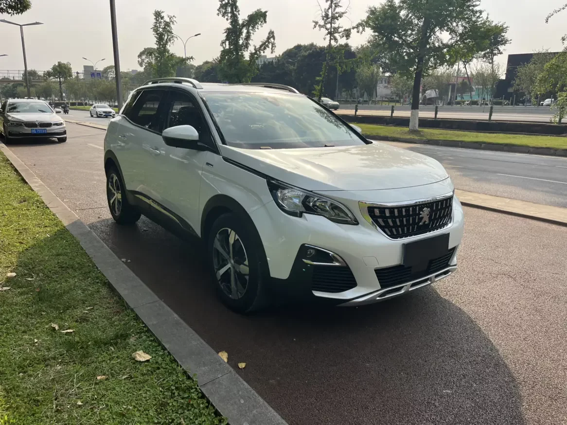 Peugeot 4008