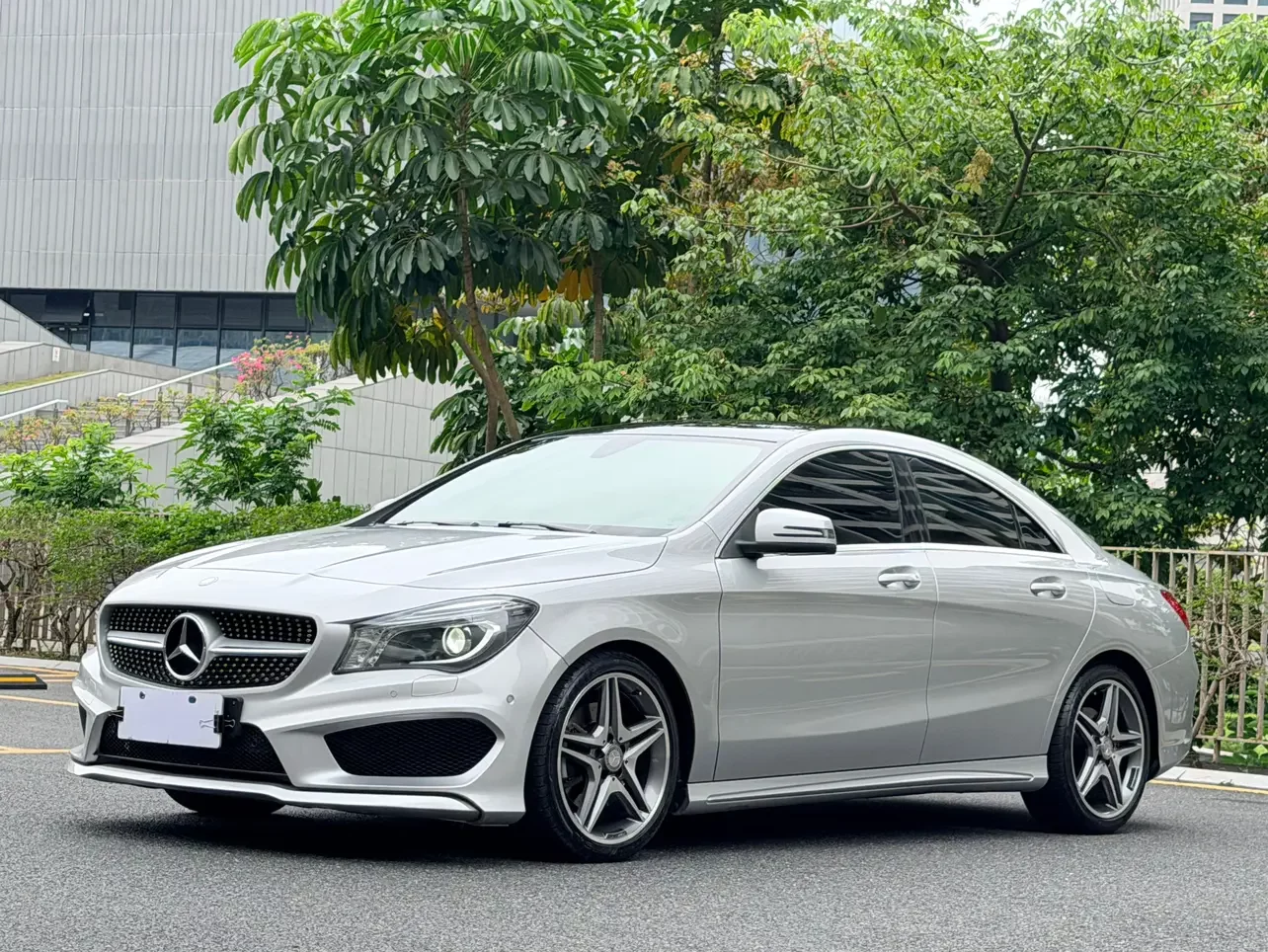 Mercedes-Benz CLA (Imported)