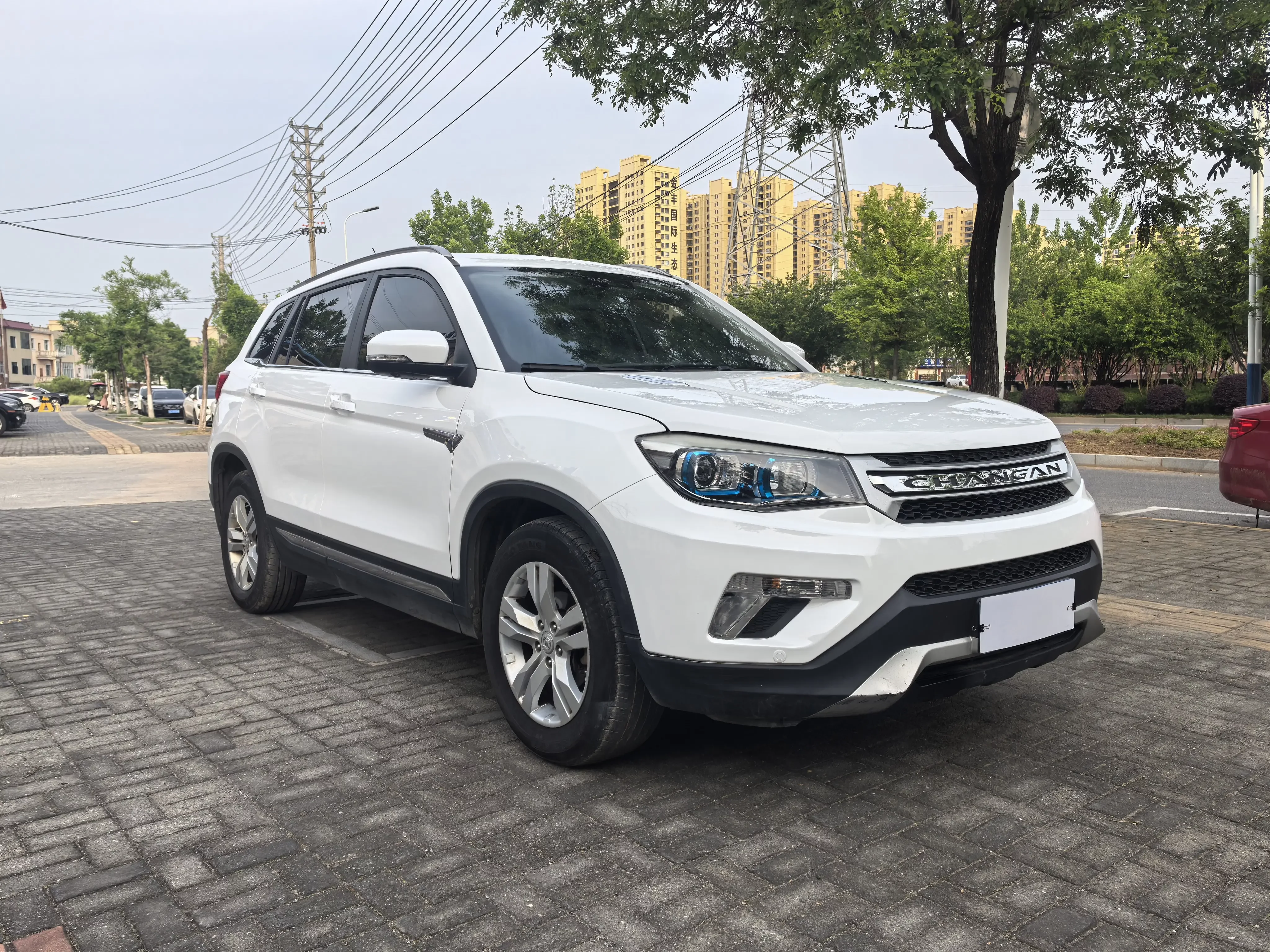 Changan CS75