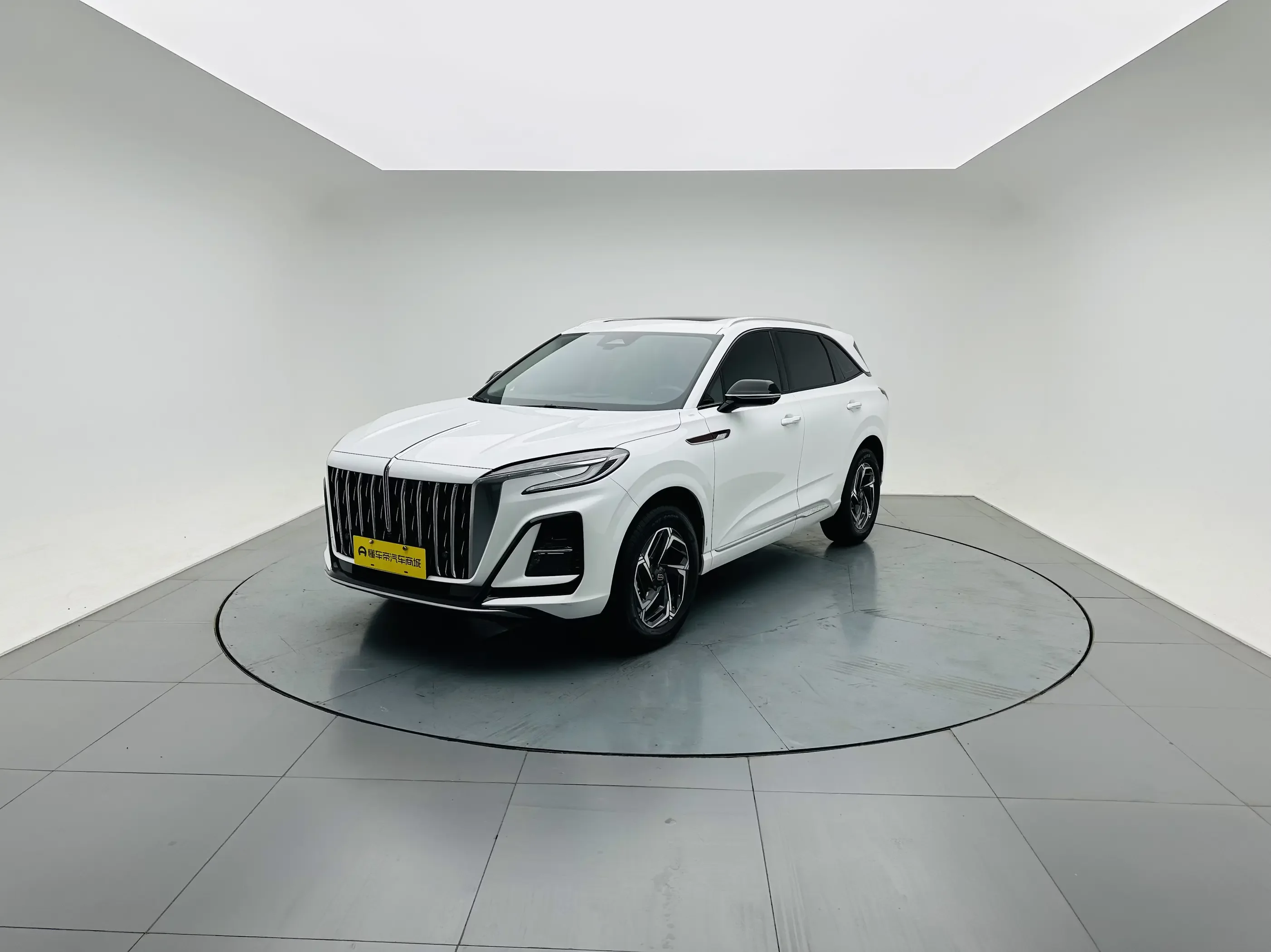 Hongqi HS3