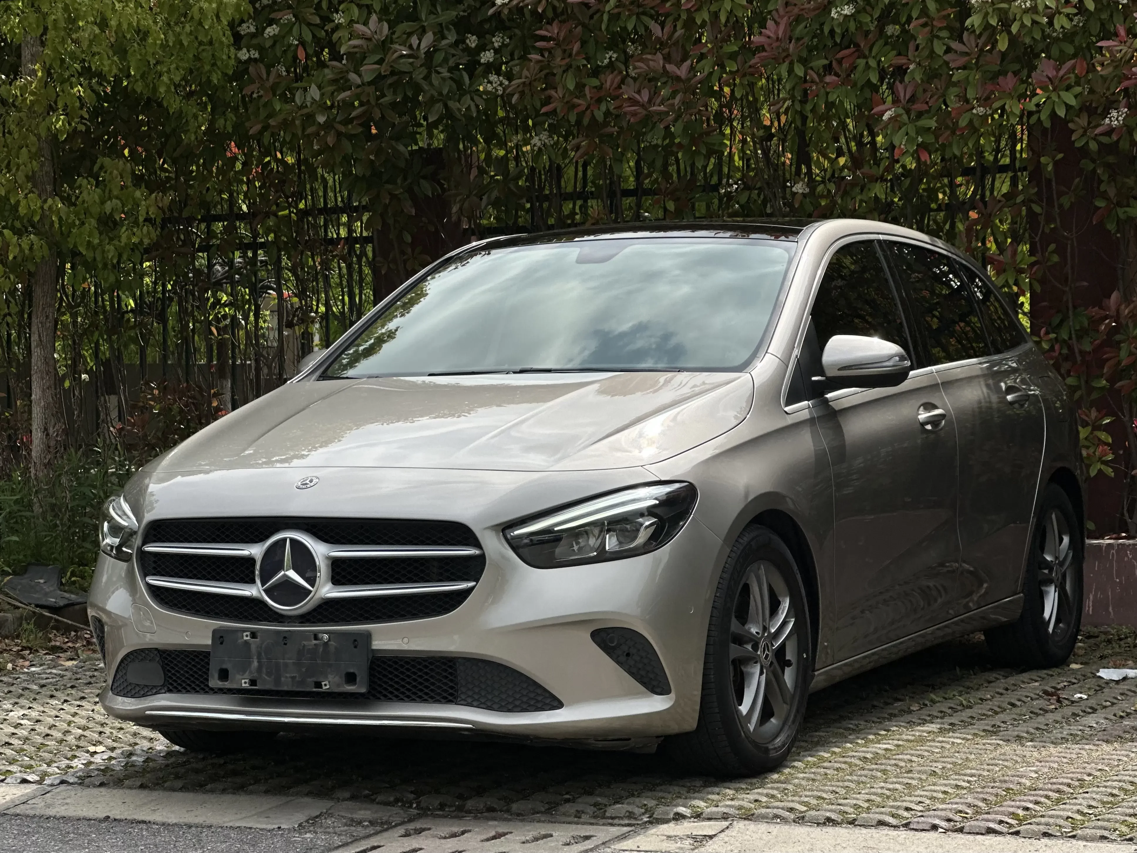 Mercedes-Benz B Class