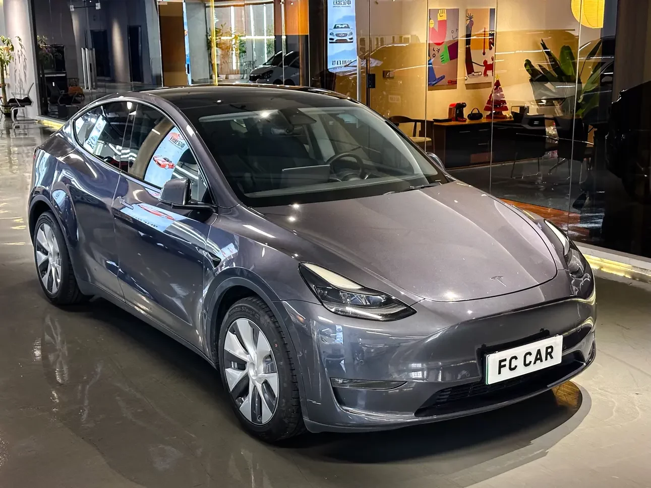 Tesla Model Y