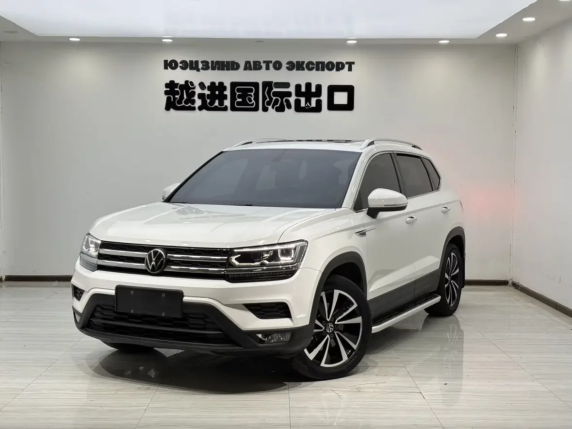Volkswagen Tharu
