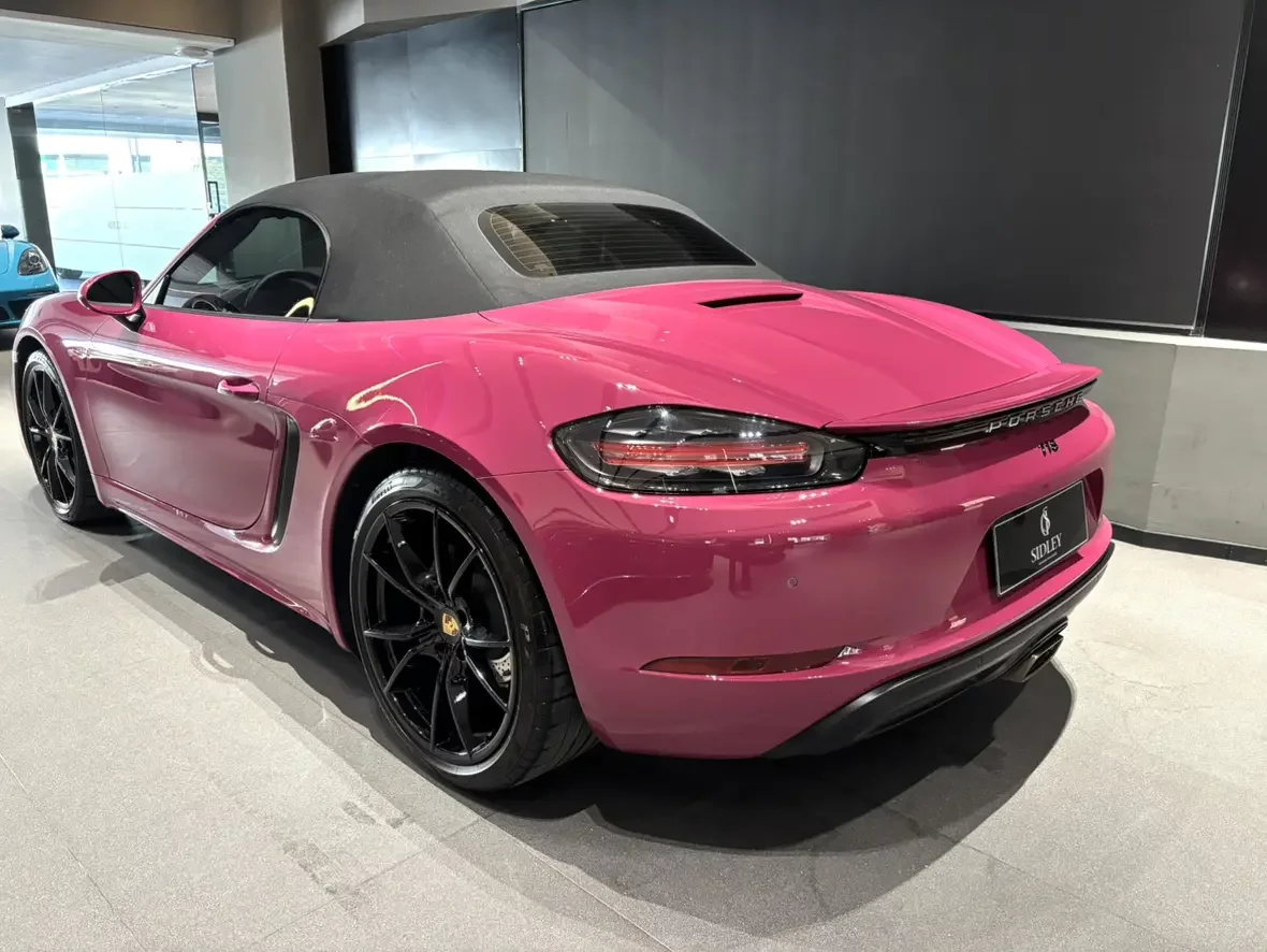 Porsche 718
