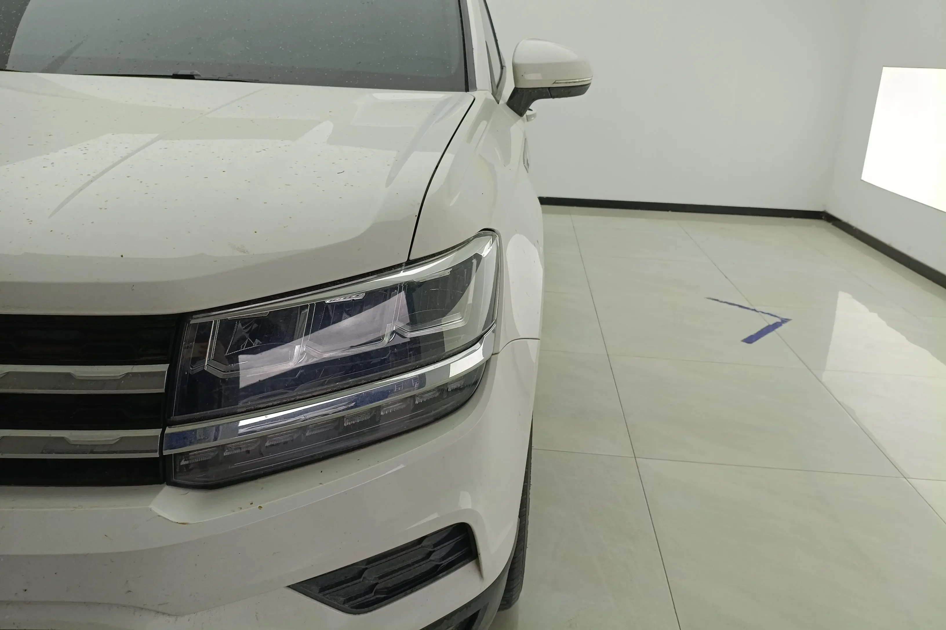 Volkswagen Tharu